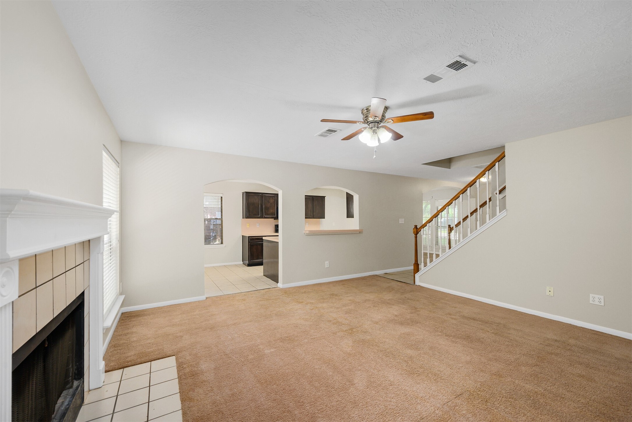 1631 Stonehaven Village Circle Property Photo 4
