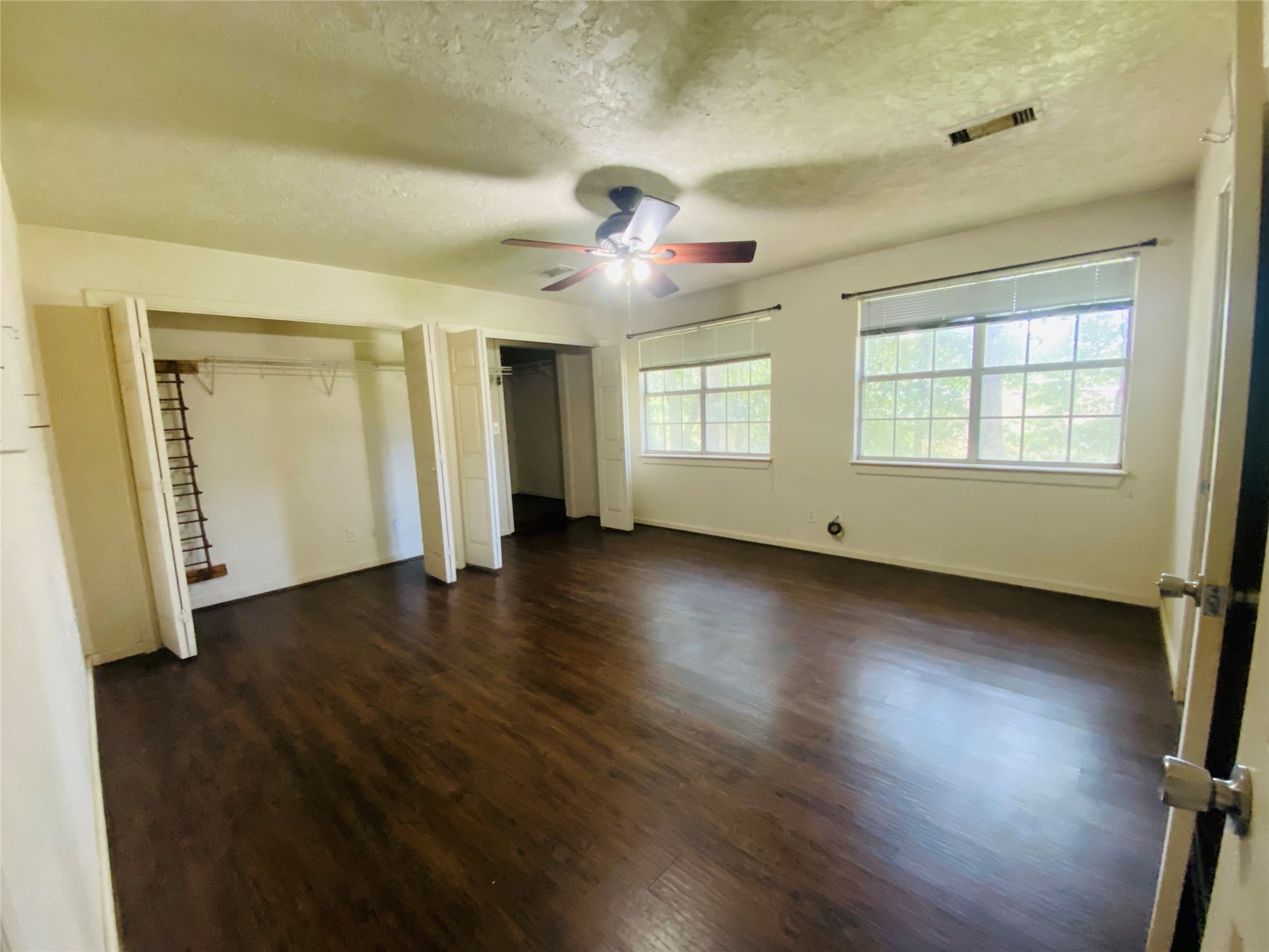 2500 Southline Road Property Photo 14