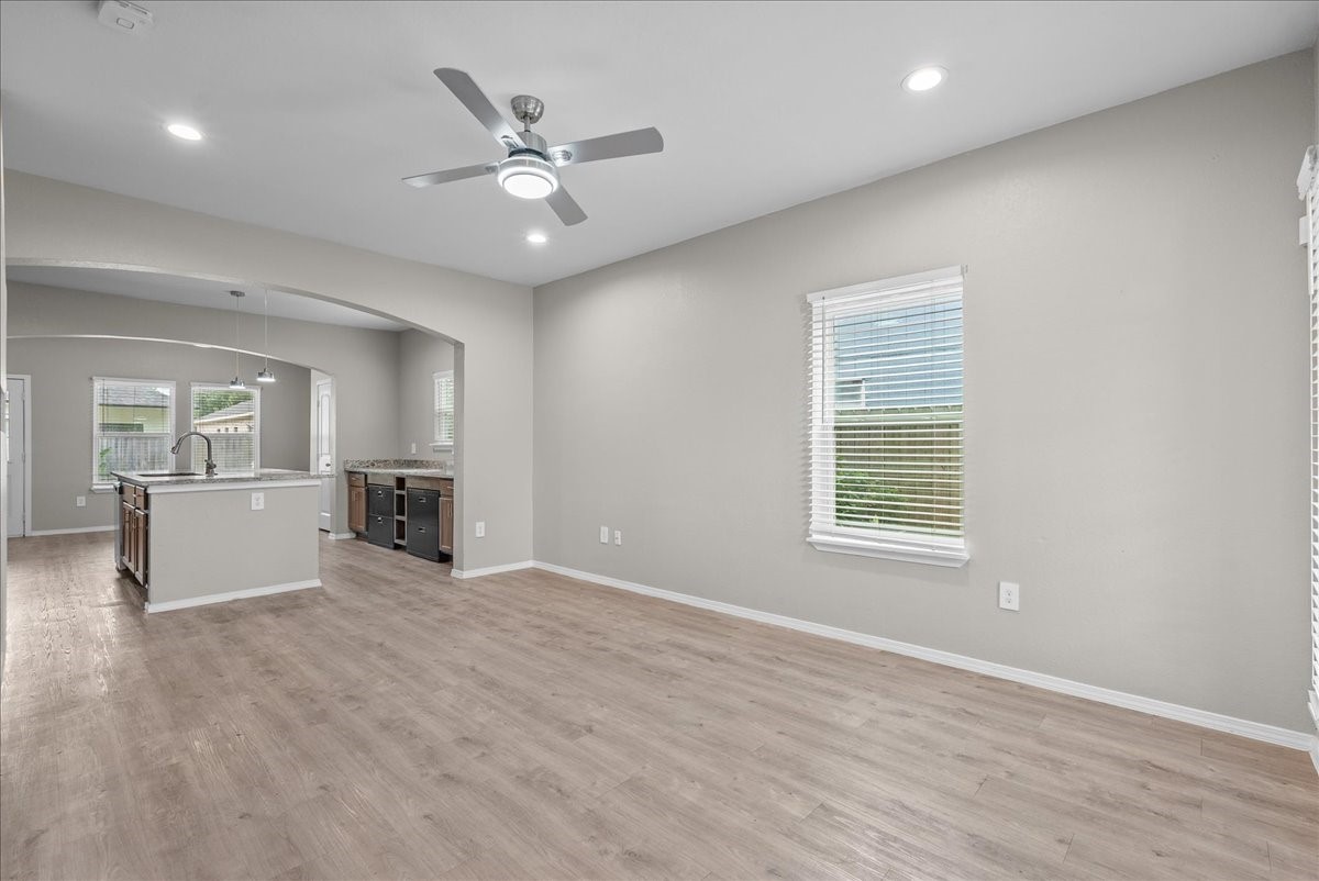 117 S Washington Street Property Photo 10