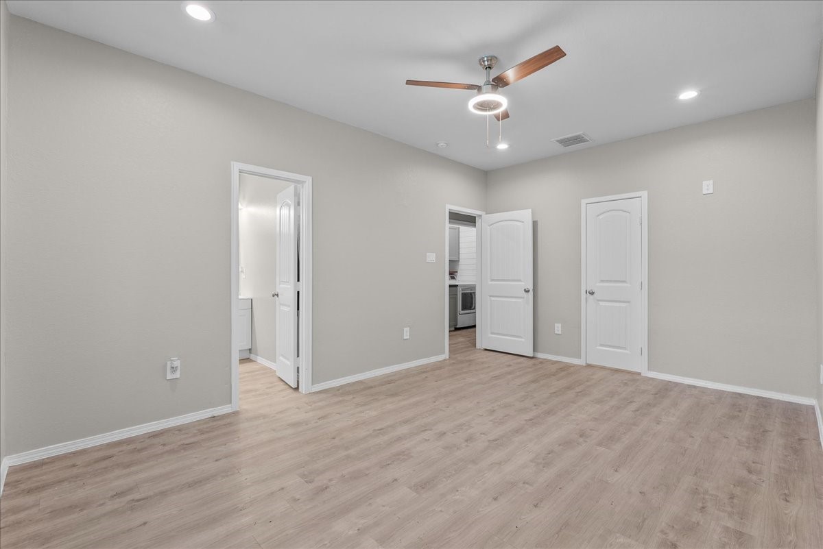 117 S Washington Street Property Photo 13