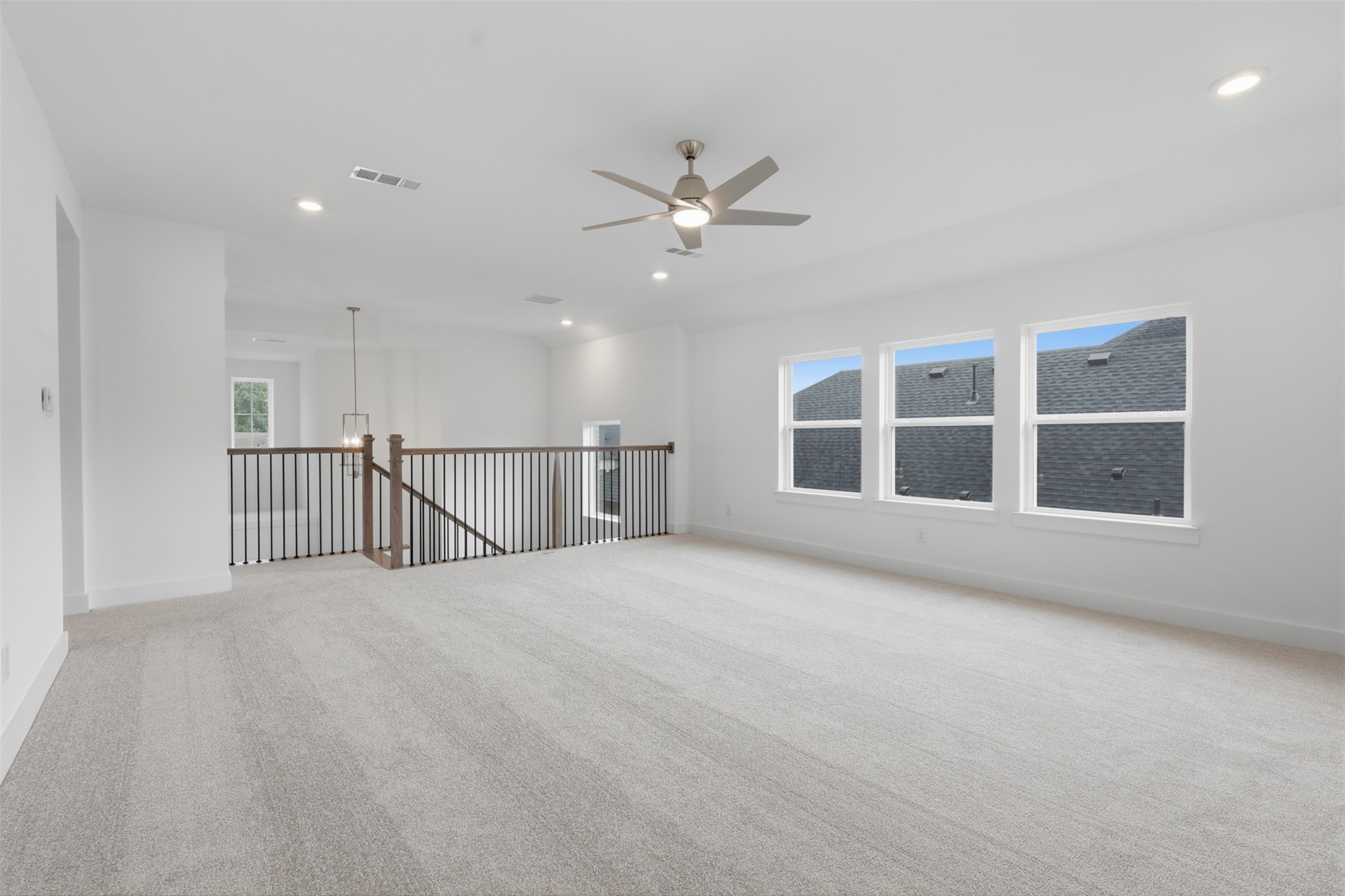 7106 Carriage Light Drive Property Photo 25