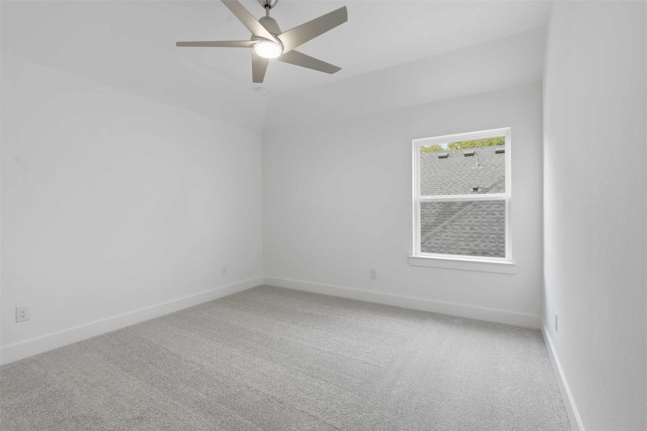 7106 Carriage Light Drive Property Photo 29
