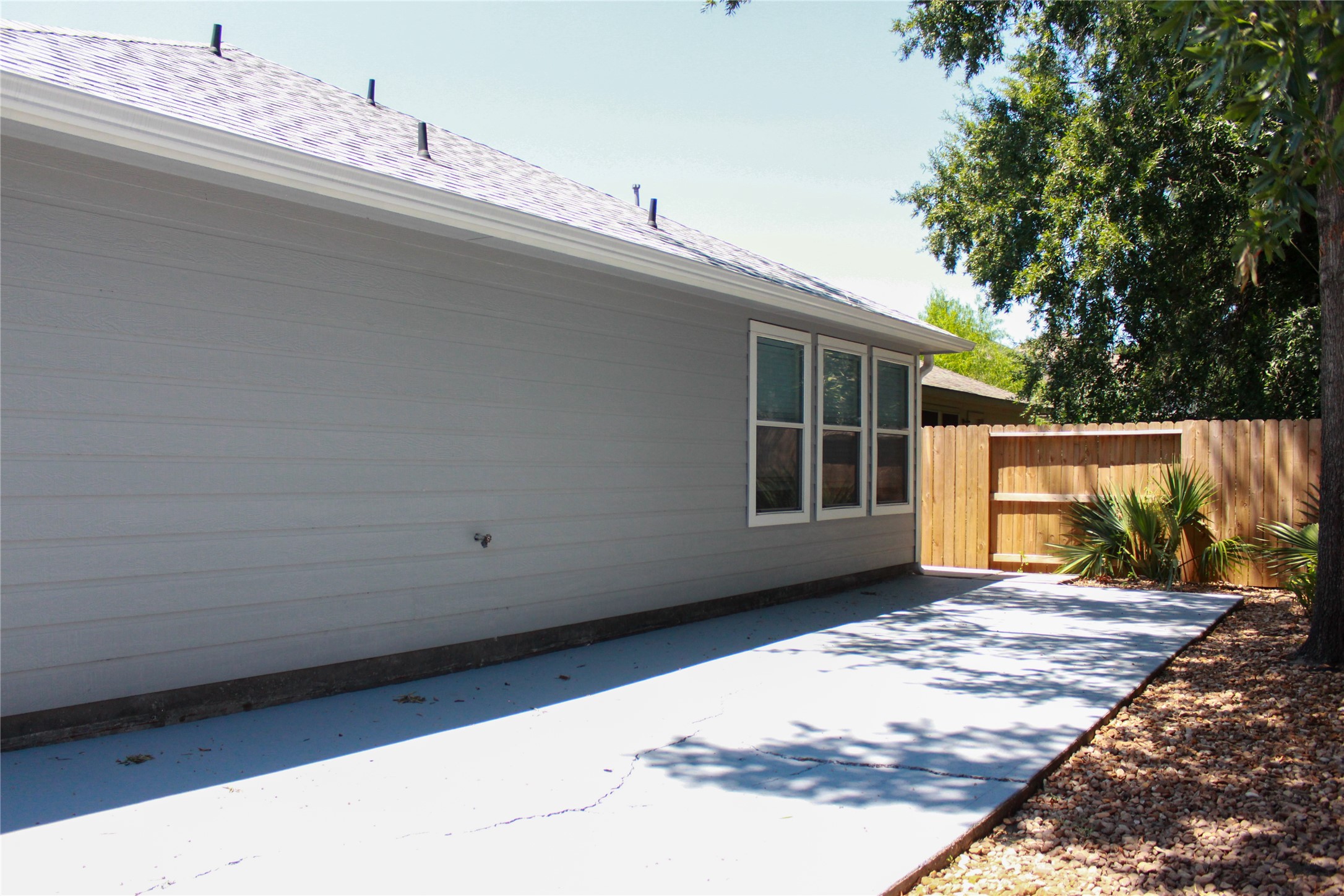 16945 Scenic Knoll Property Photo 21