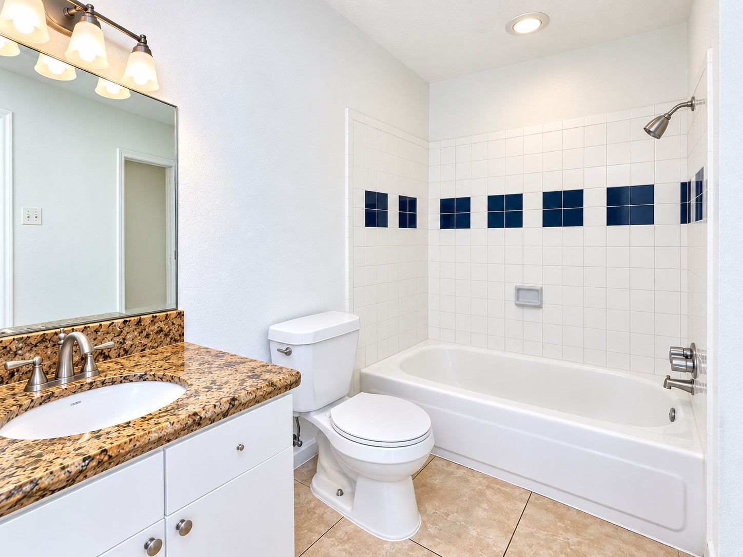 9898 Club Creek Drive 1613 Property Photo 6