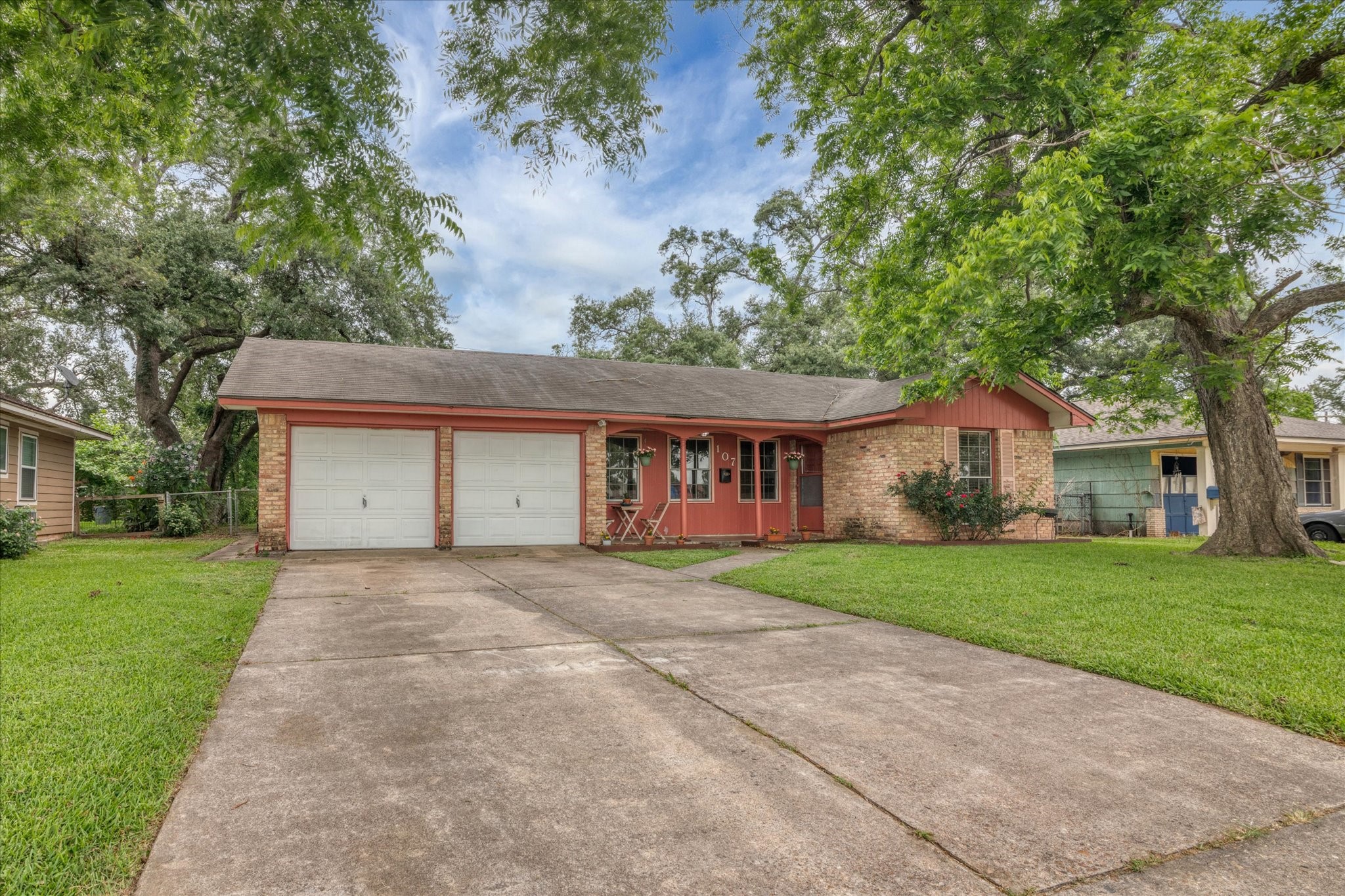 107 Ash Lane Property Photo 1
