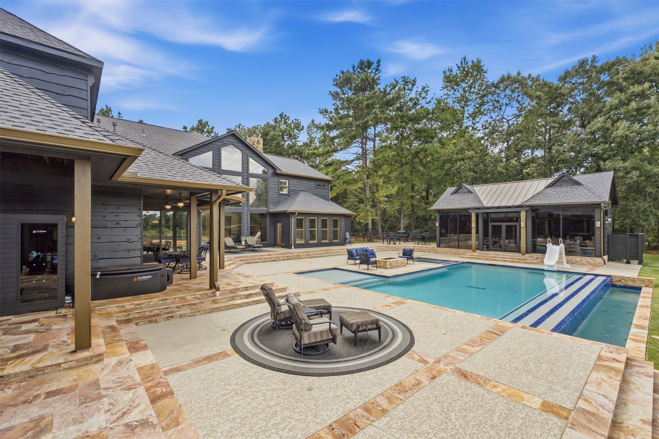 1175 Hunters Creek Way Property Photo 8