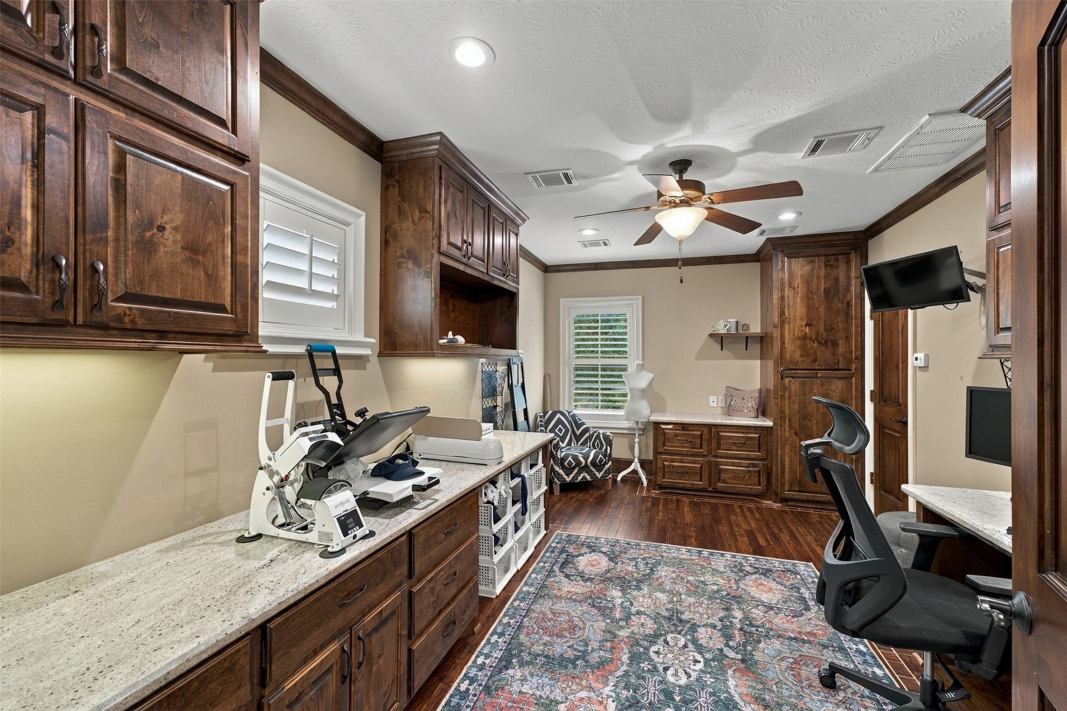 1175 Hunters Creek Way Property Photo 22
