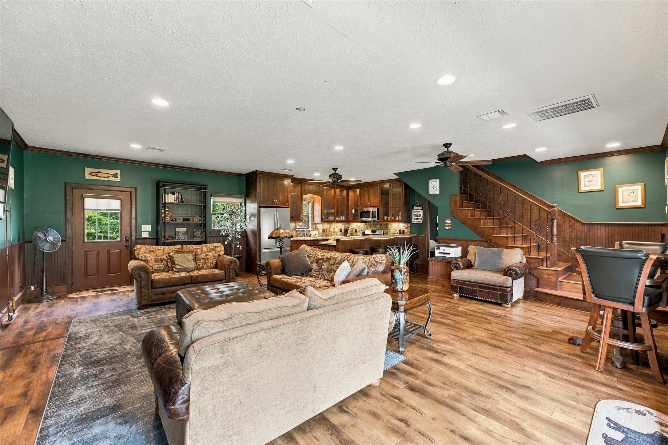 1175 Hunters Creek Way Property Photo 26