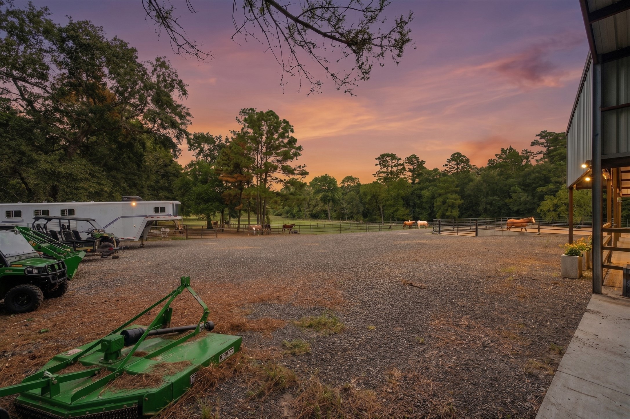 1175 Hunters Creek Way Property Photo 48