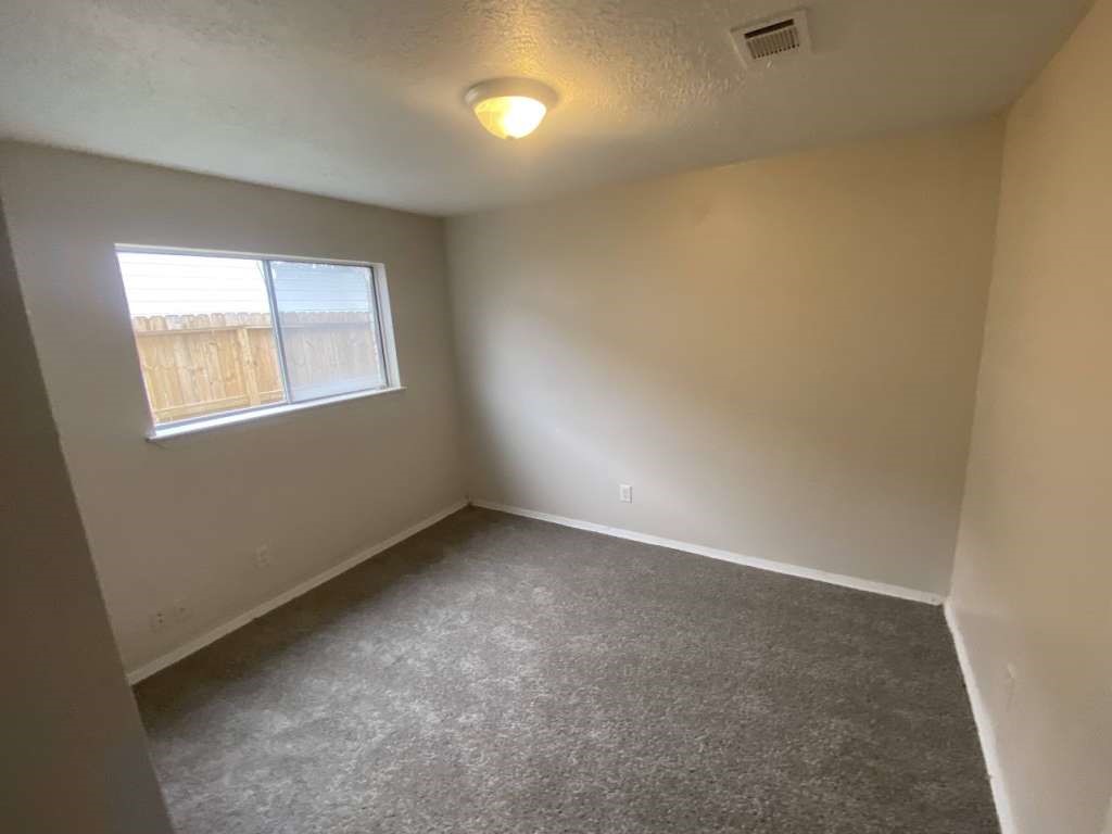 11503 Bay Cedar Drive Property Photo 6