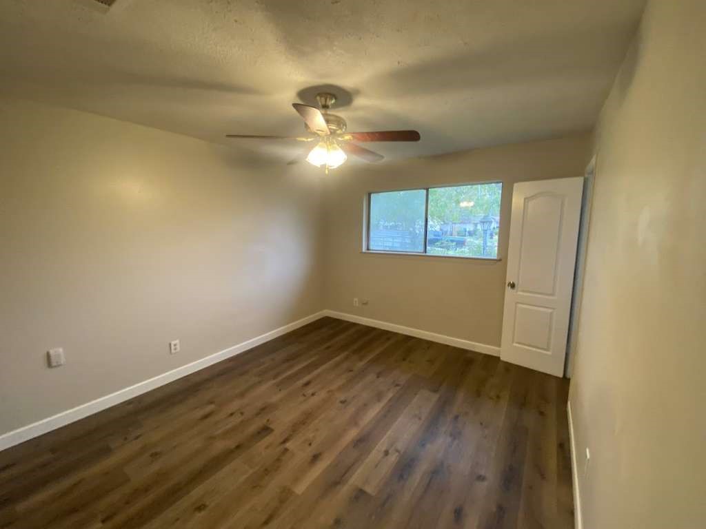 11503 Bay Cedar Drive Property Photo 8