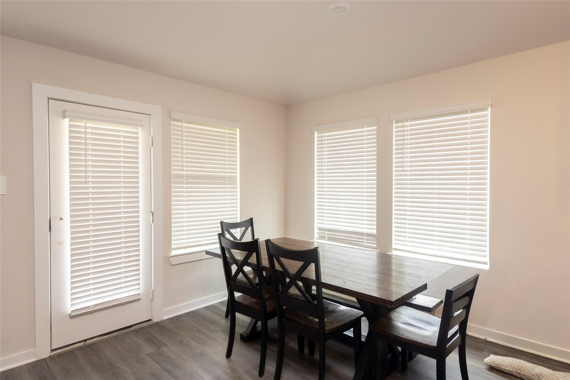 18614 Austin Ridge Drive Property Photo 8