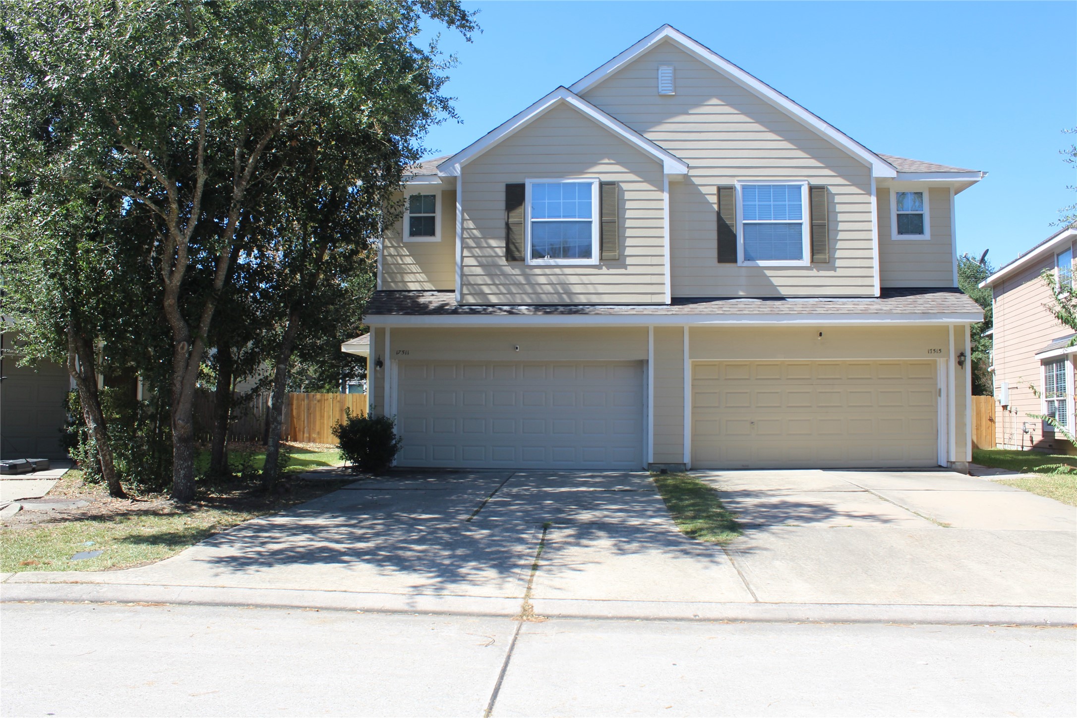 17515 Bering Bridge Ln Lane Property Photo 2