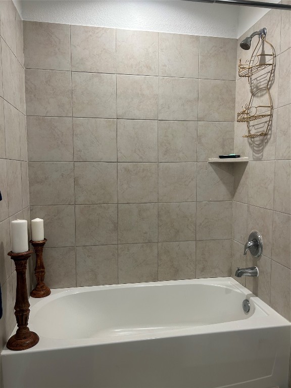 21130 Alder Oaks Dr Property Photo 21