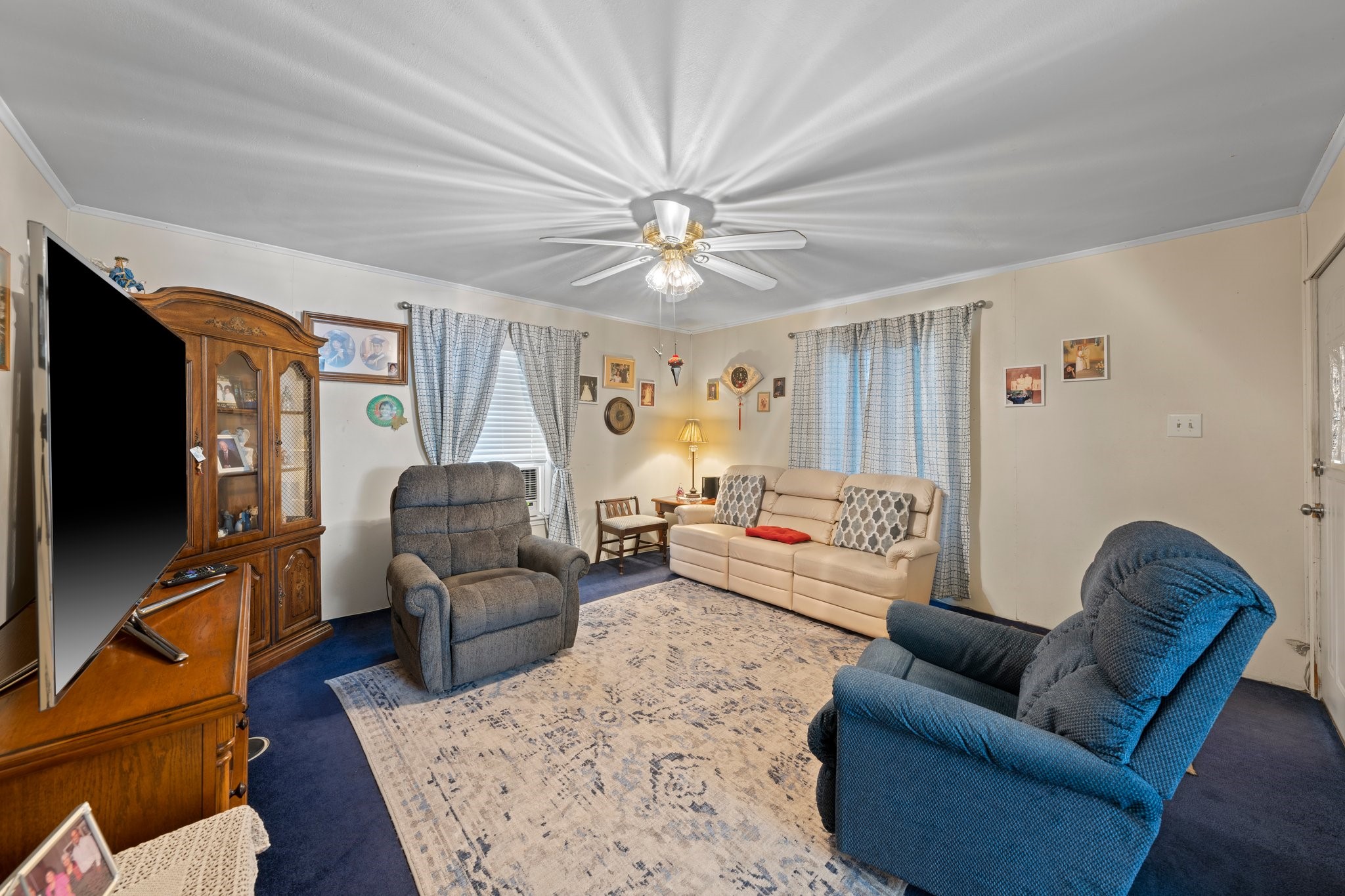 208 Francisco Lemos Street Property Photo 14