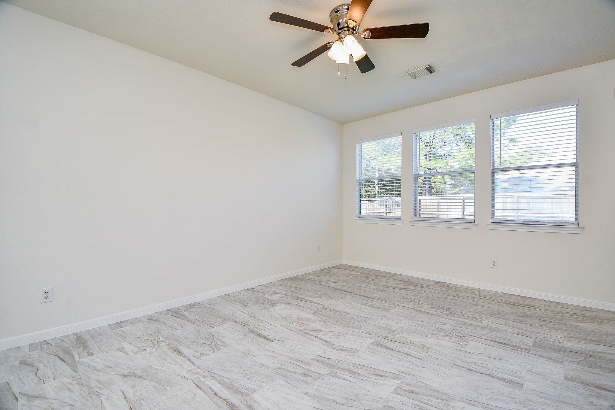5607 Stonecloud Lane Property Photo 12