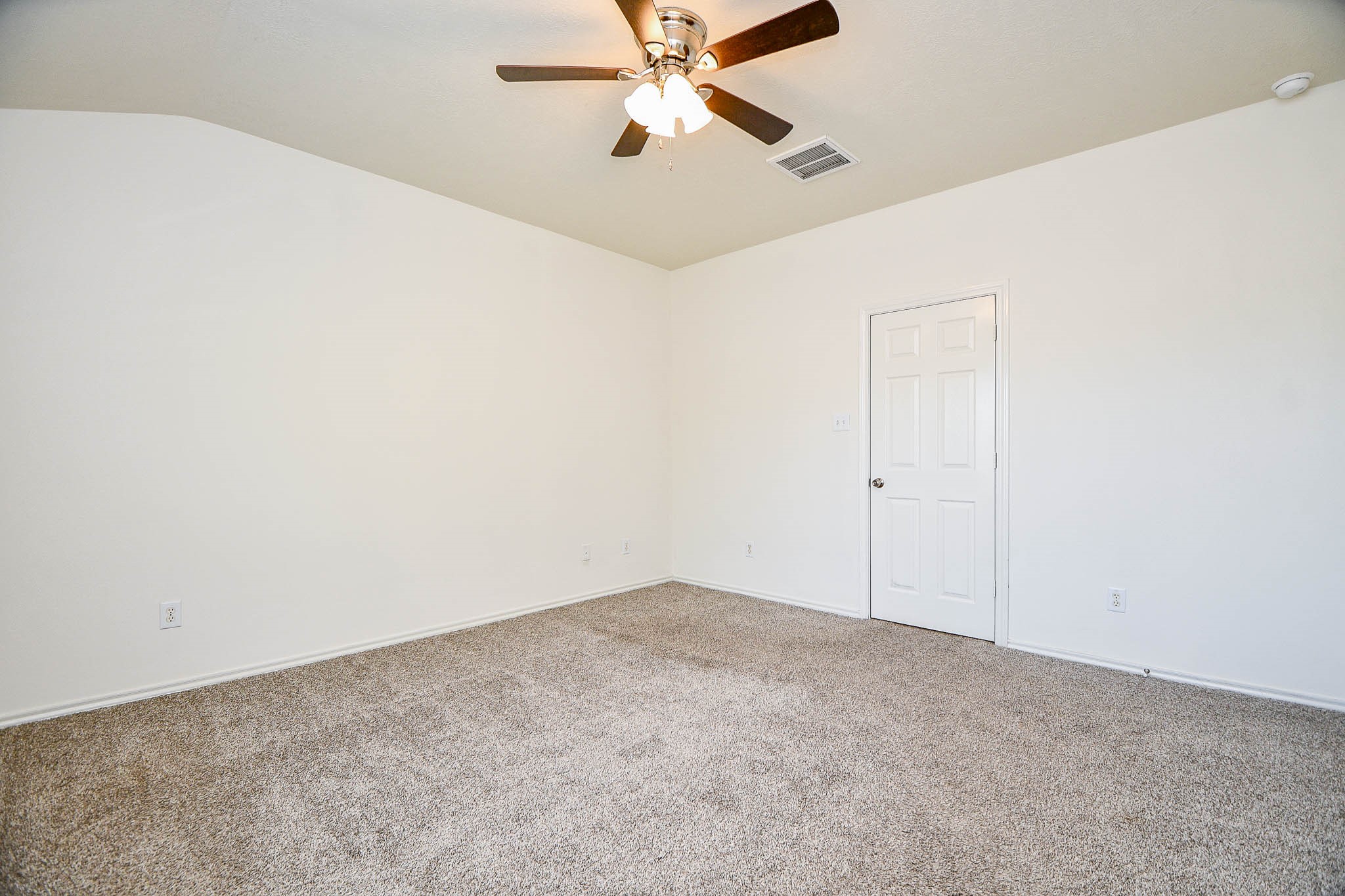5607 Stonecloud Lane Property Photo 26