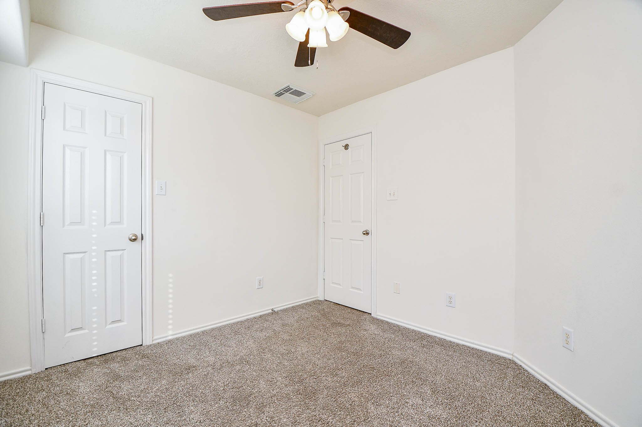 5607 Stonecloud Lane Property Photo 36