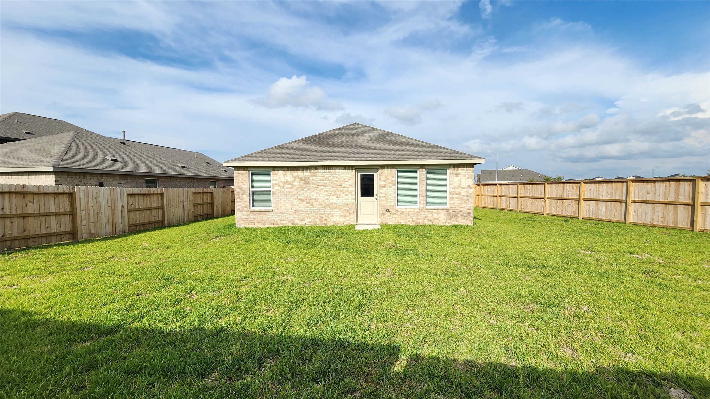 6303 Geyser Starish Drive Property Photo 33