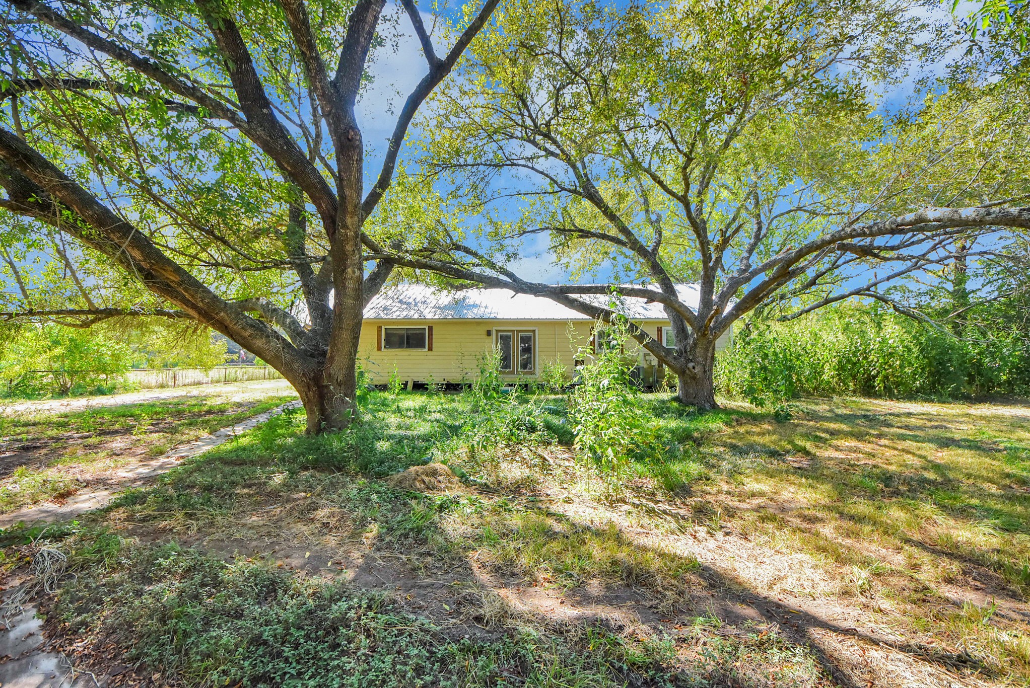 1007 Sundown Meadows Street Property Photo 41