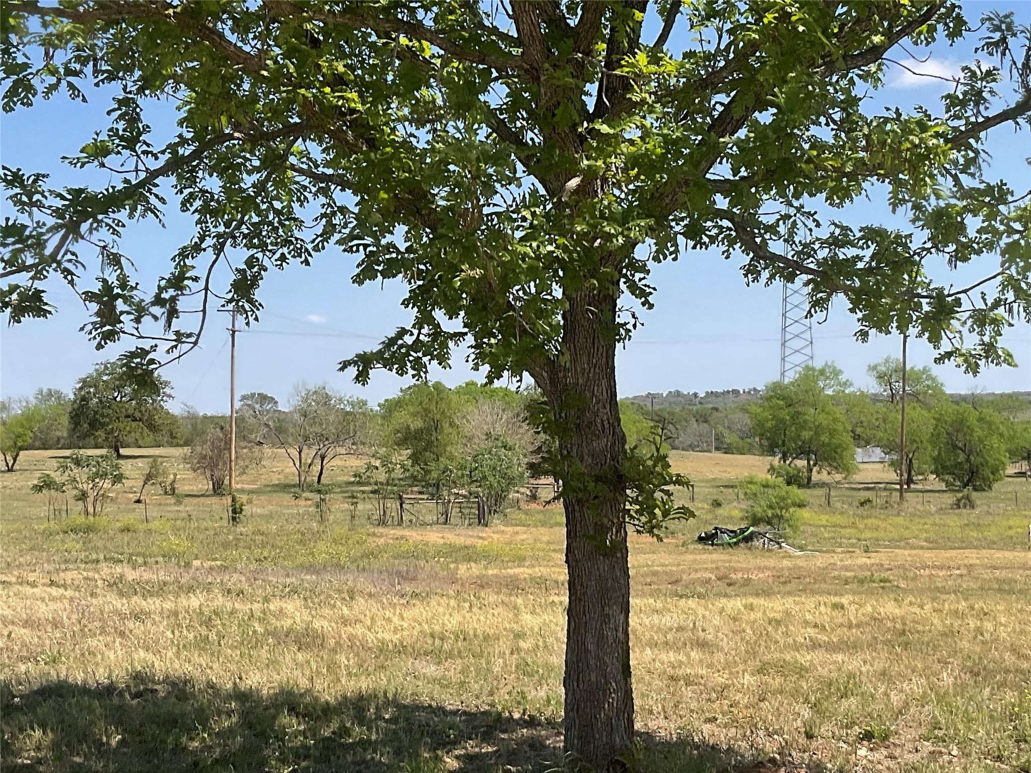18 Horseshoe Drive, Gonzales TX 78629 Property Photo 1