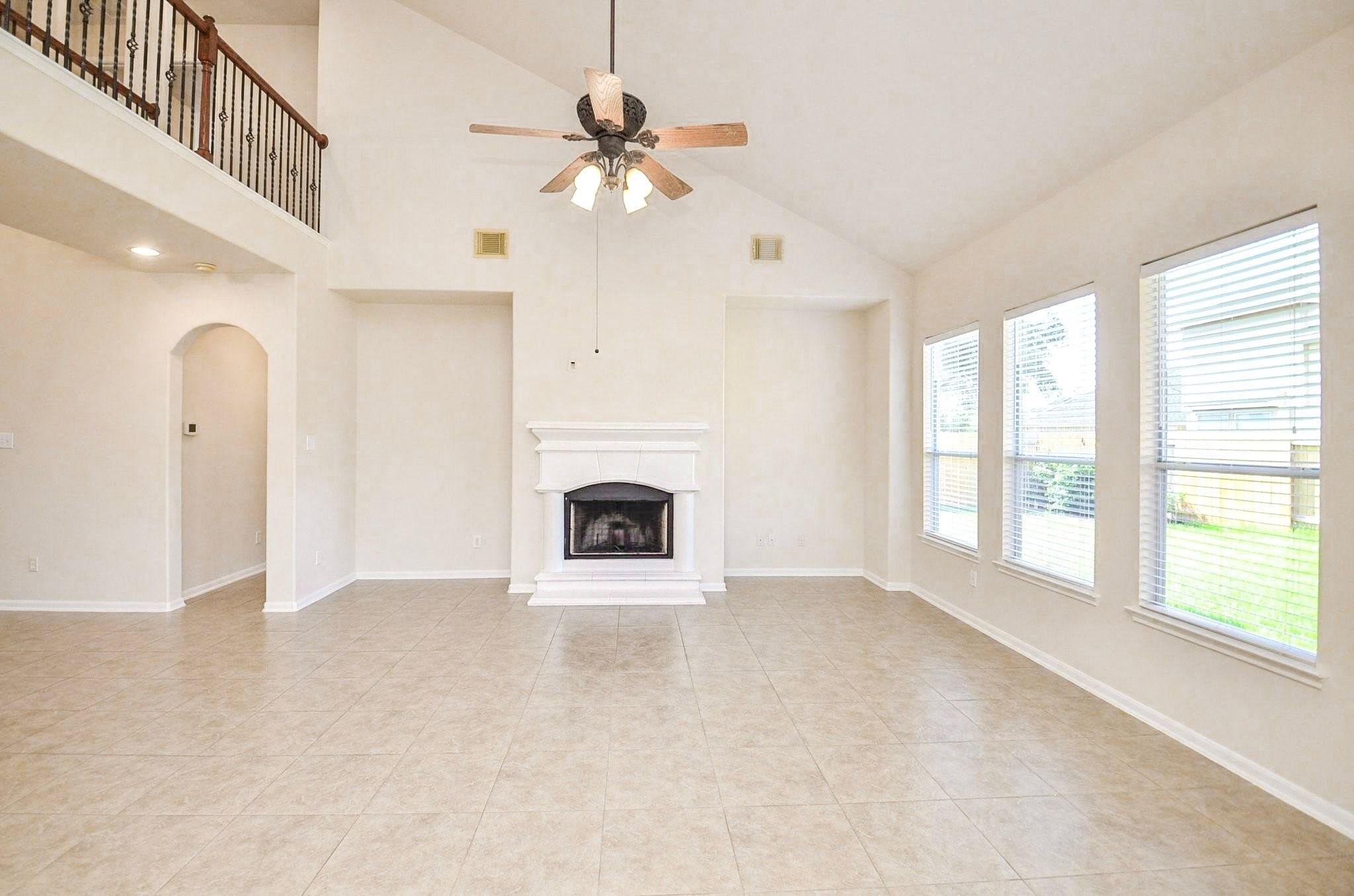 21415 Sierra Bend Drive Property Photo 8