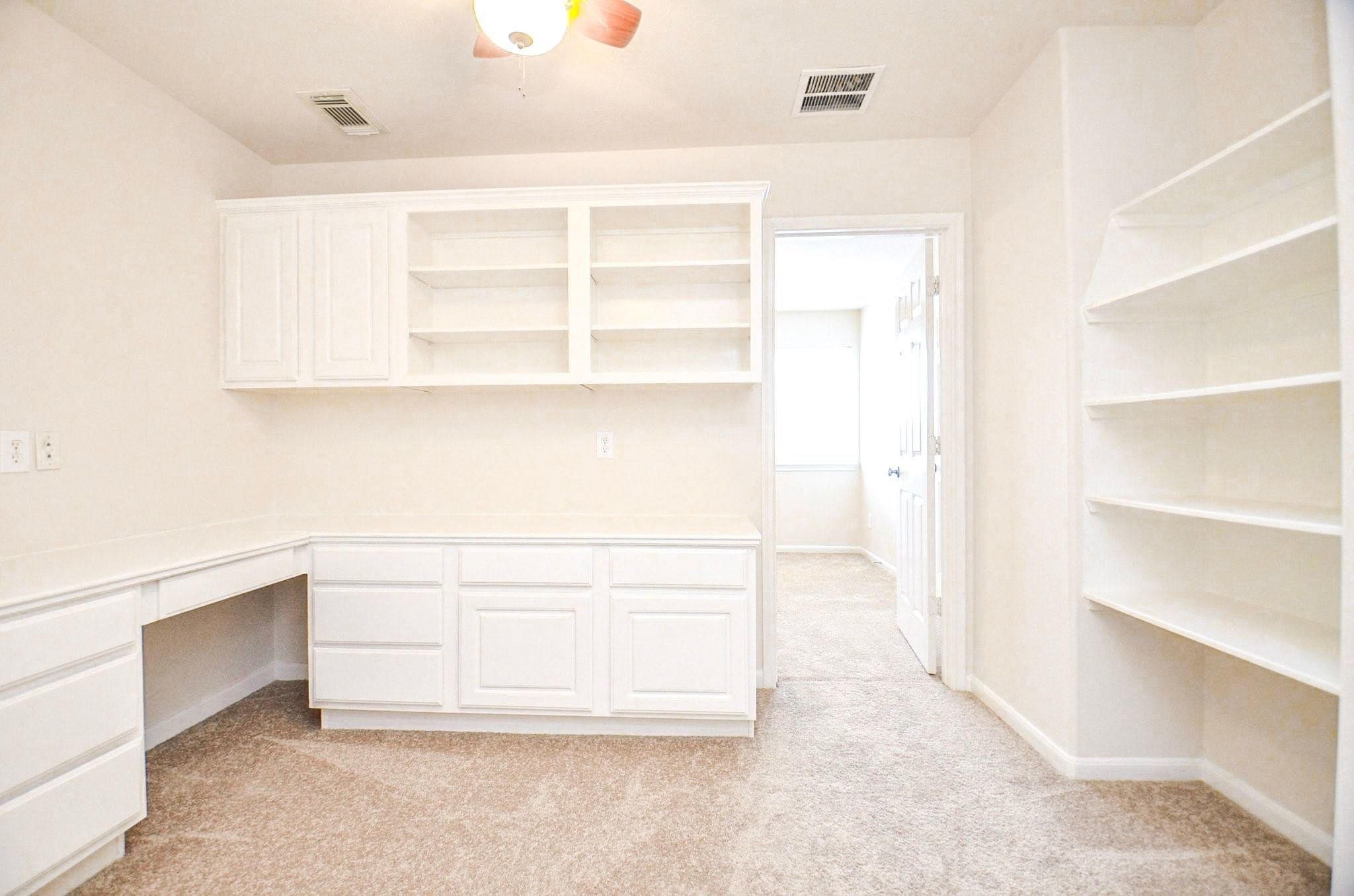 21415 Sierra Bend Drive Property Photo 18