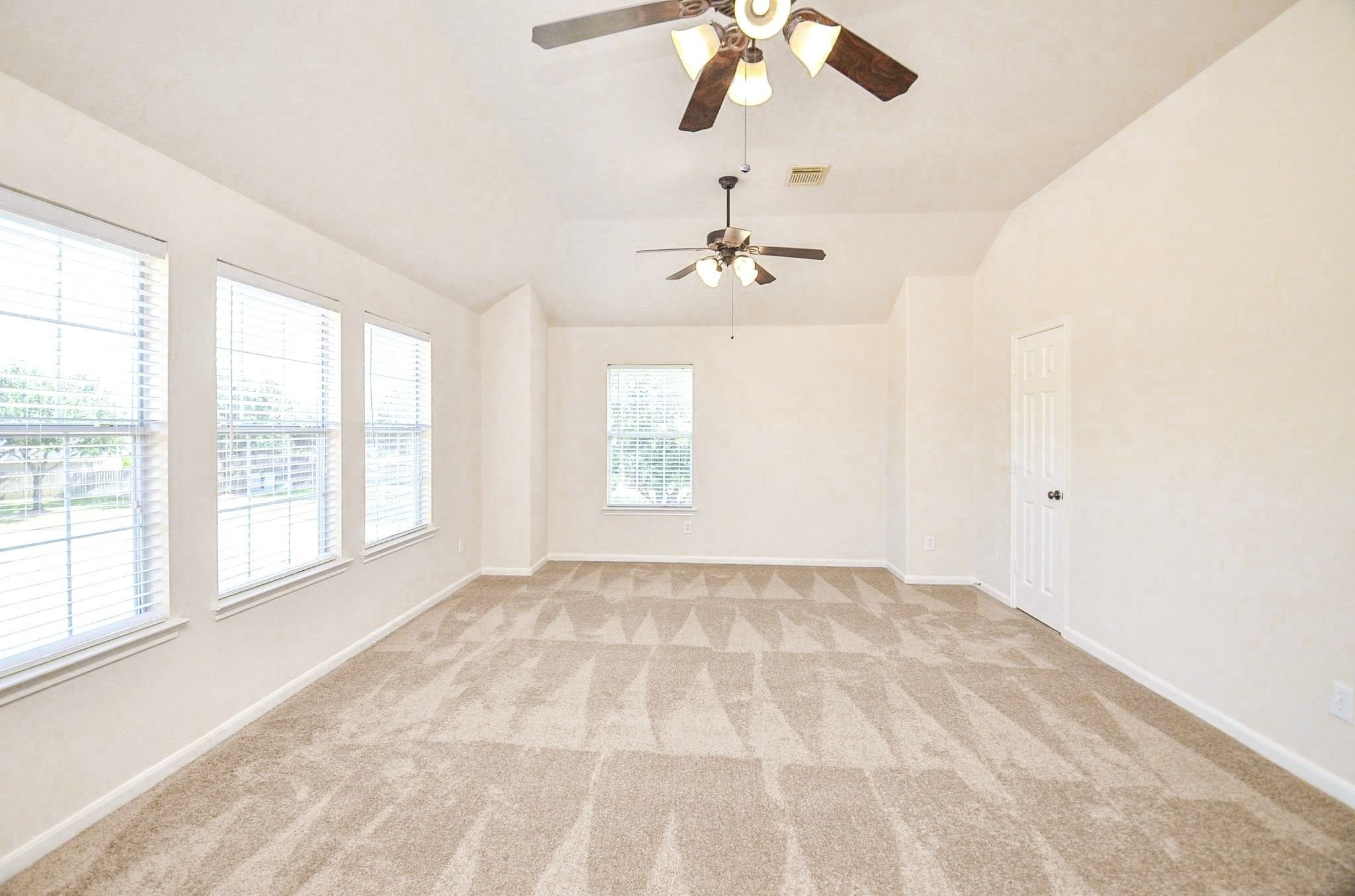 21415 Sierra Bend Drive Property Photo 25