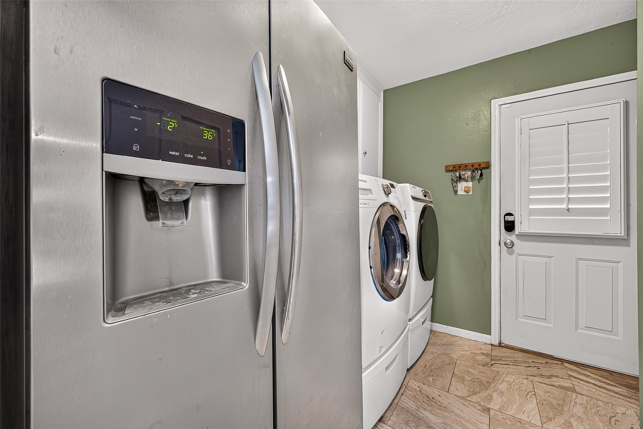 1715 Earl Of Dunmore Street Property Photo 13