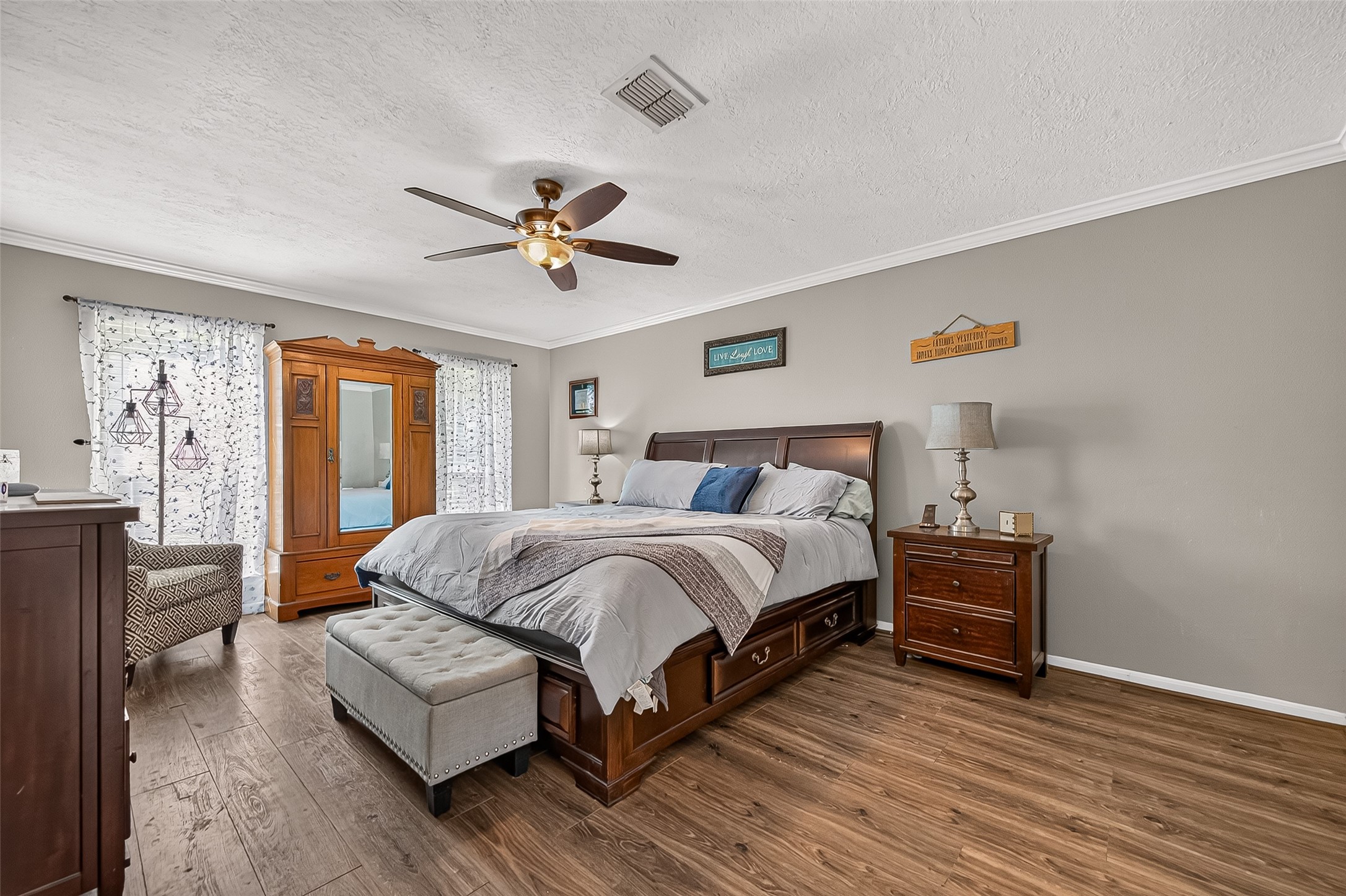 1715 Earl Of Dunmore Street Property Photo 15
