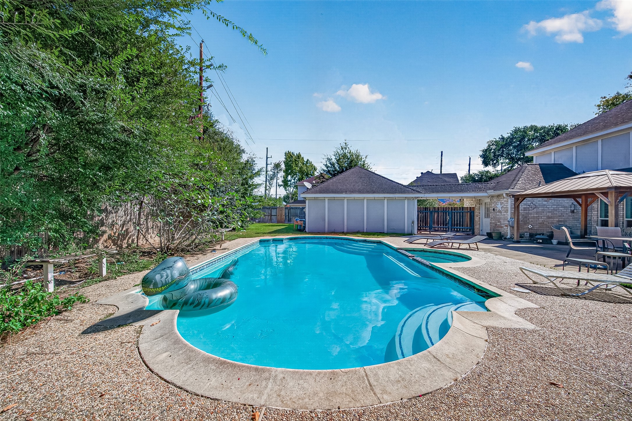 1715 Earl Of Dunmore Street Property Photo 35