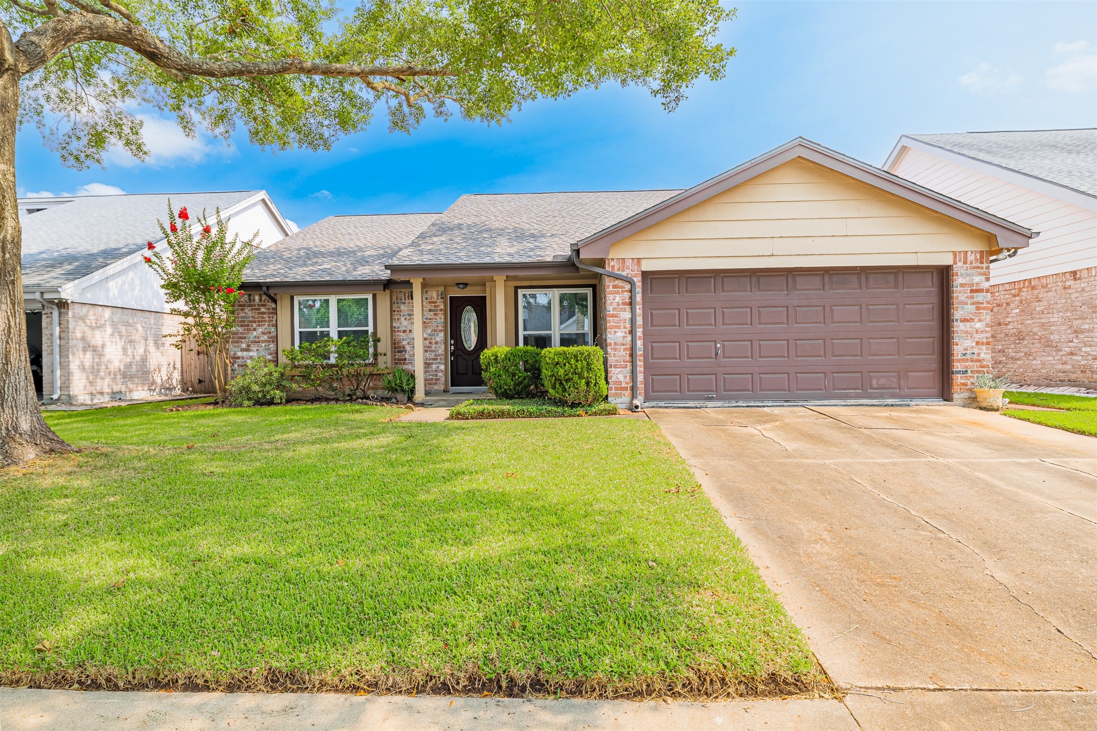 2615 Quarry Hill Road Property Photo 1