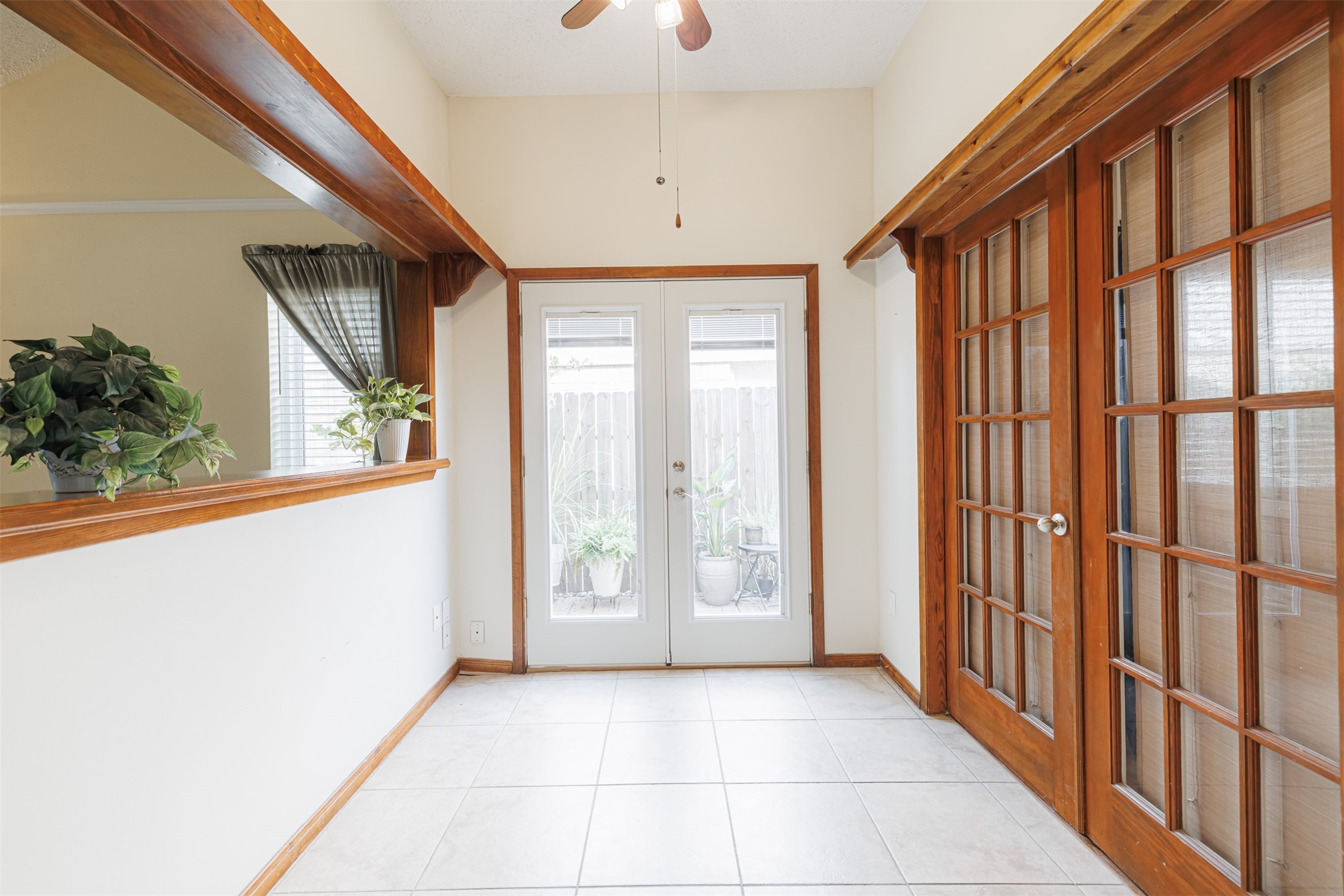 2615 Quarry Hill Road Property Photo 9