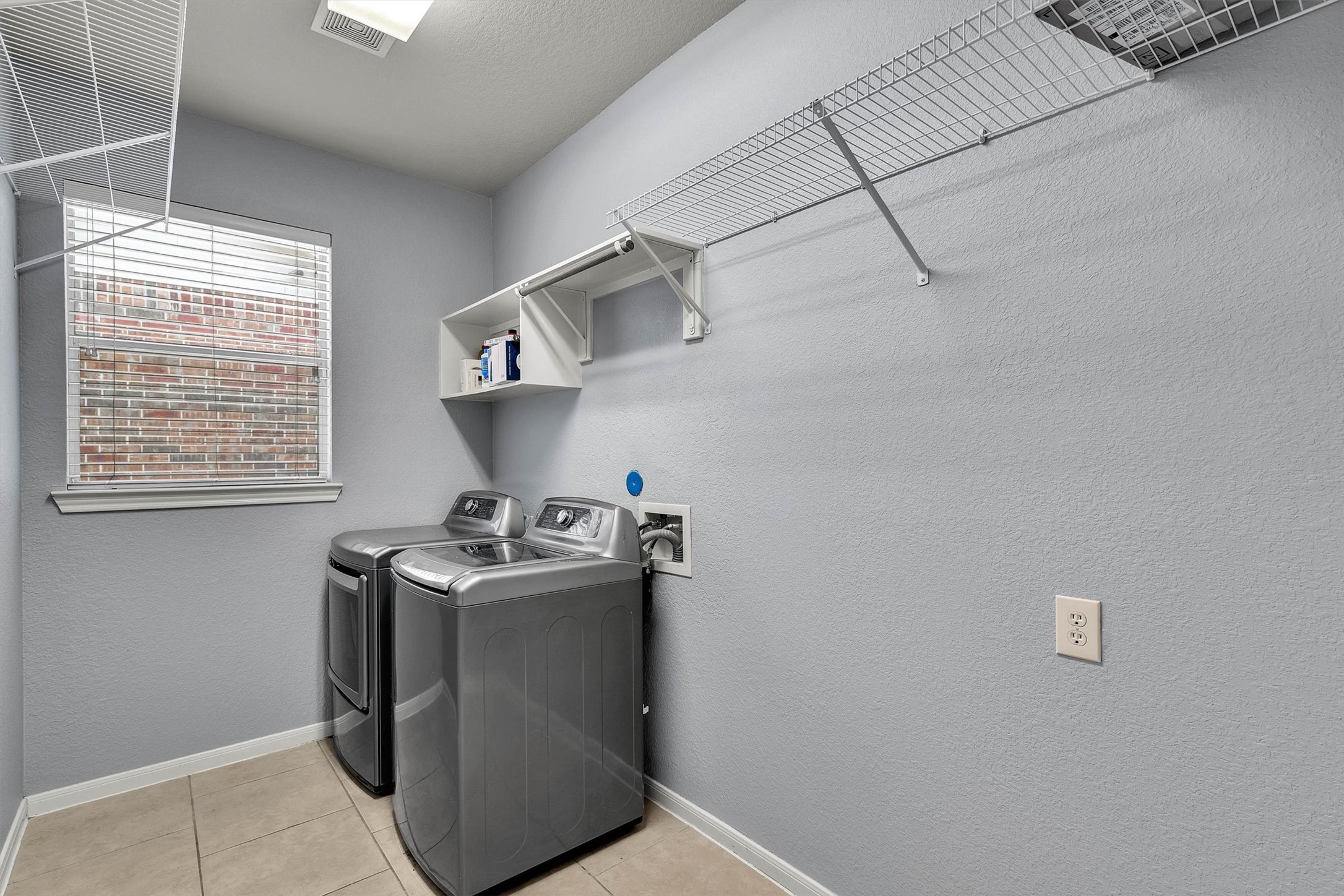 7 Caelin Court Property Photo 8