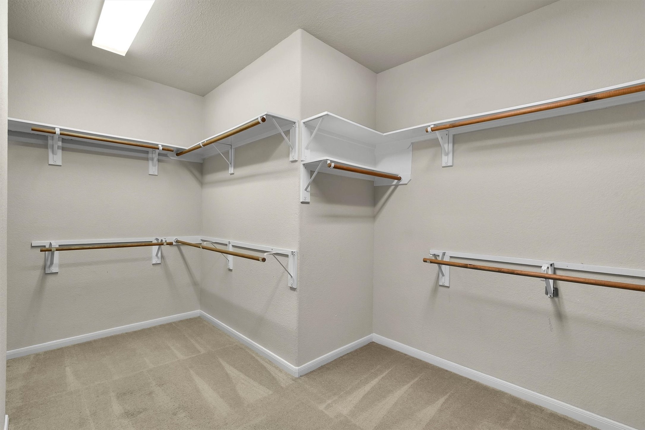 7 Caelin Court Property Photo 32