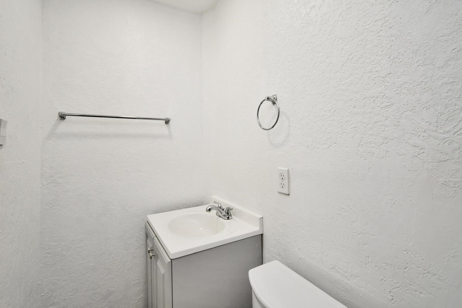 19618 Coppervine Lane Property Photo 30
