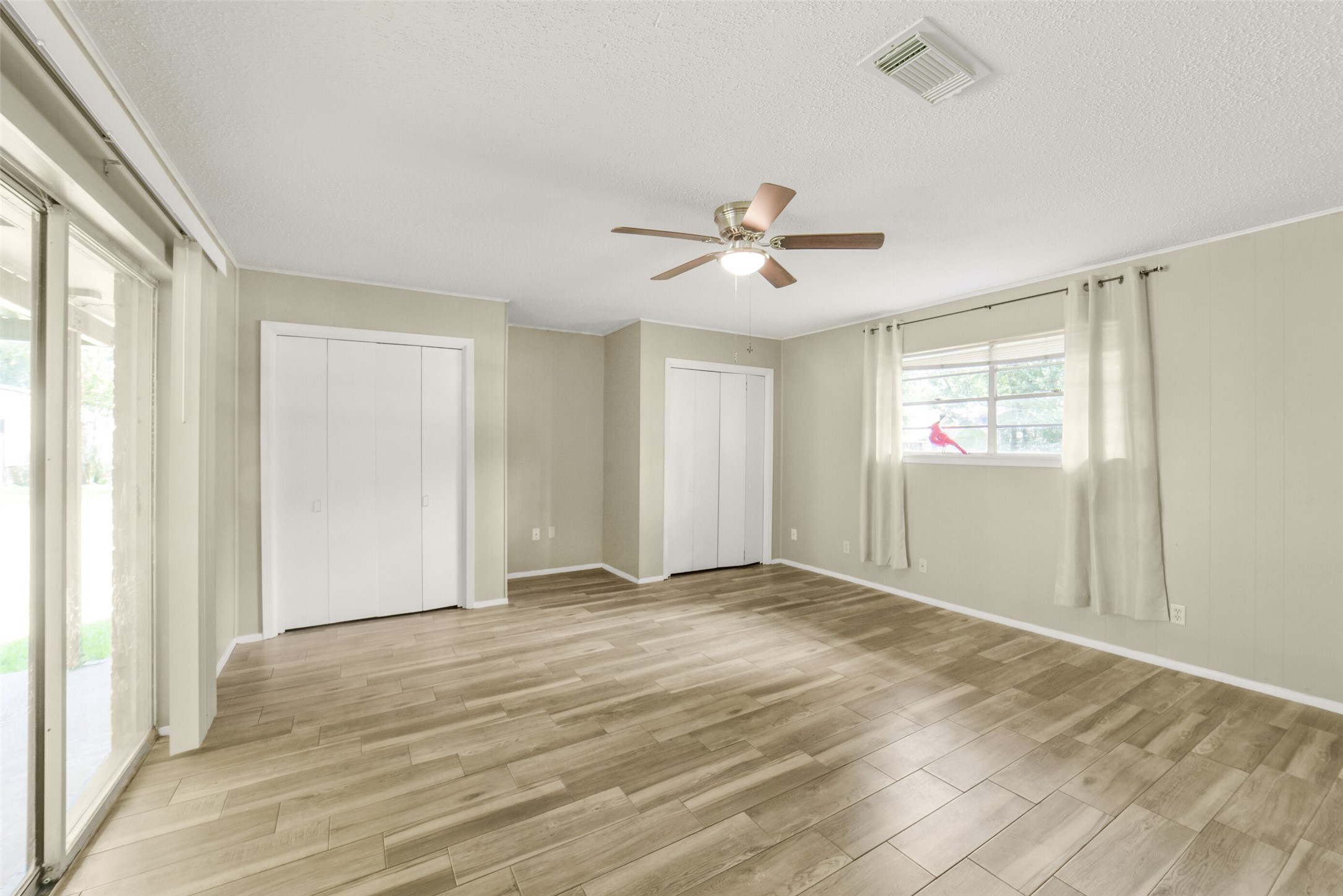 23807 Red Oak Drive Property Photo 16