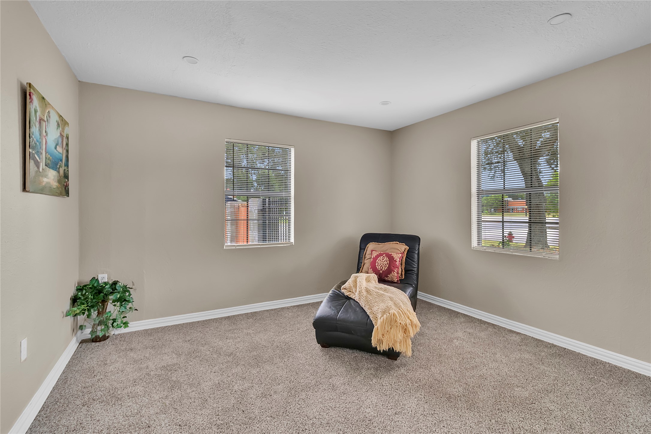 604 19th Avenue N Property Photo 10