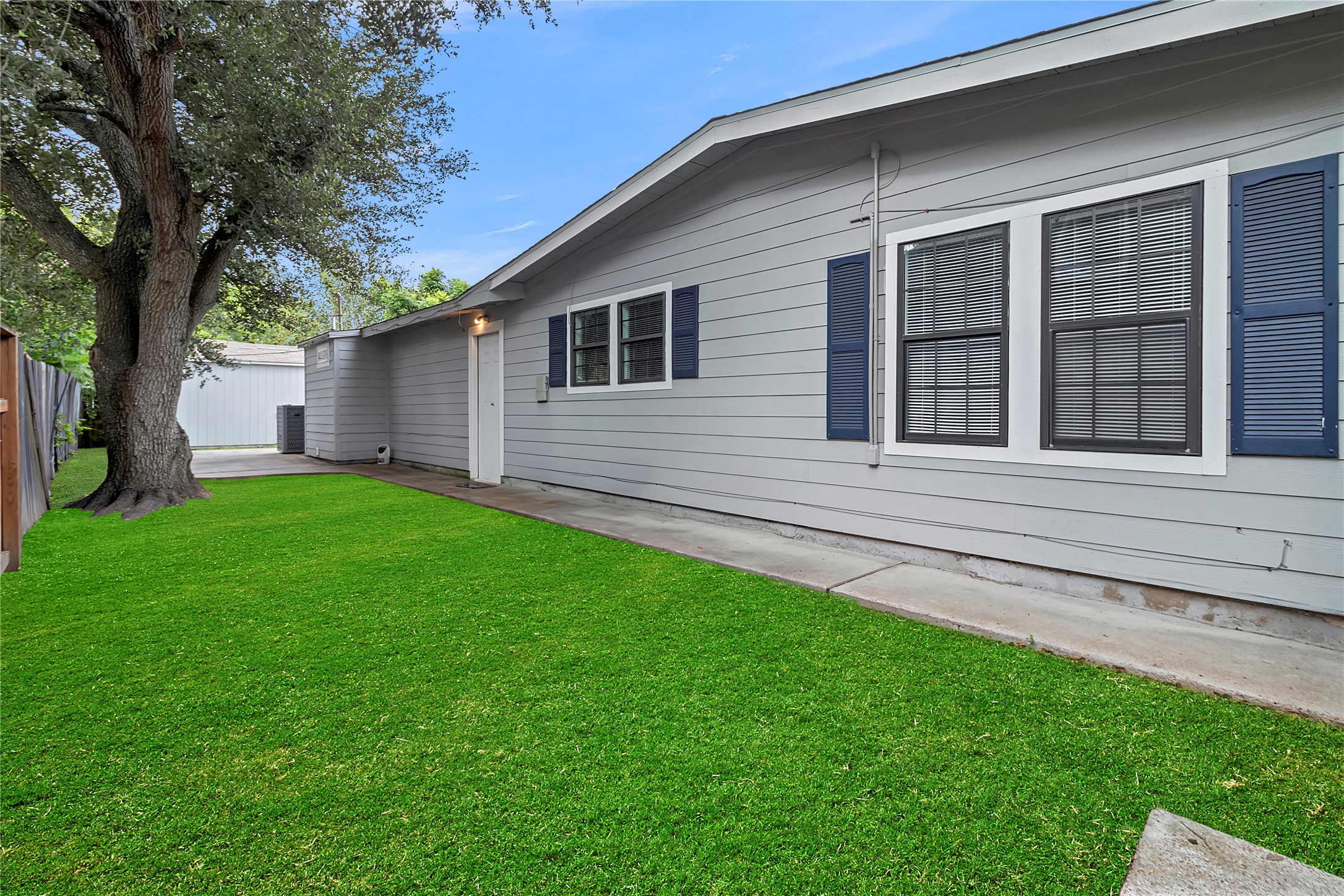 604 19th Avenue N Property Photo 16