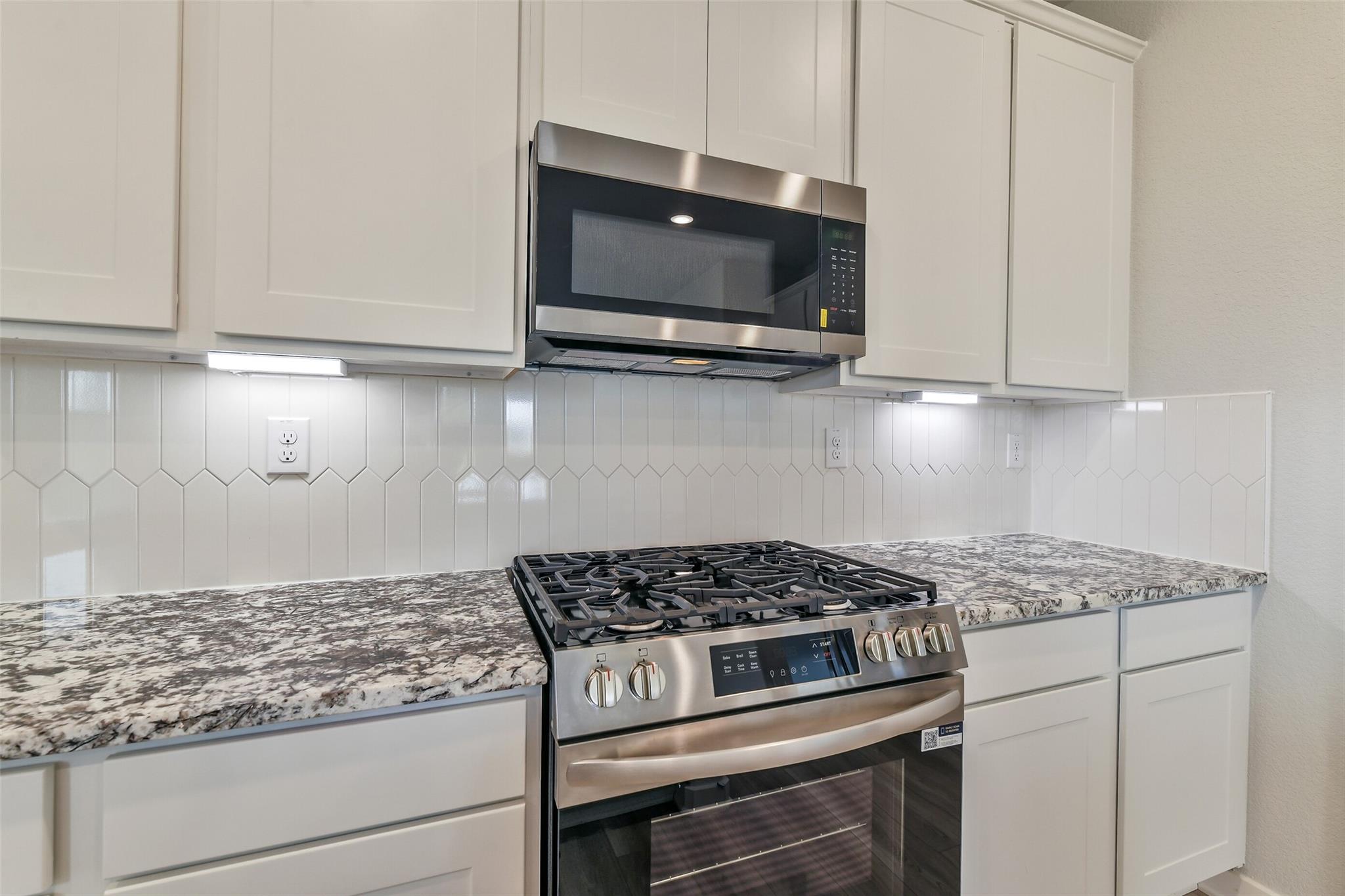 245 Harlingen Drive, Magnolia Tx 77354 Property Photo 11
