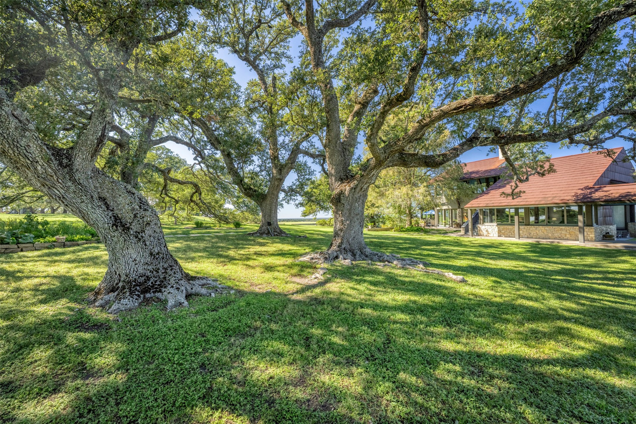 10209 Seward Plantation Road Property Photo 5