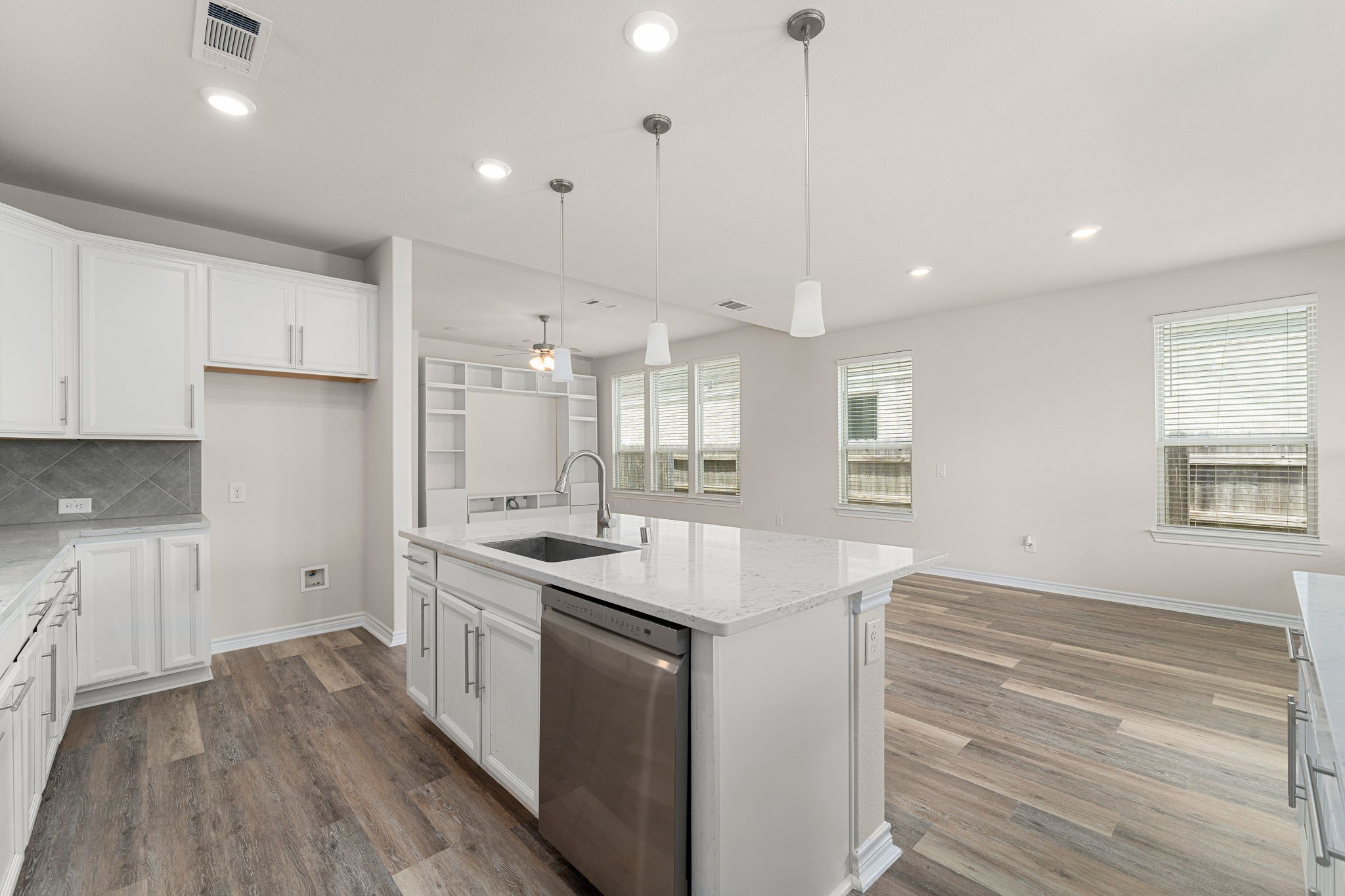 23307 Ivory Sedge Trail Property Photo 6