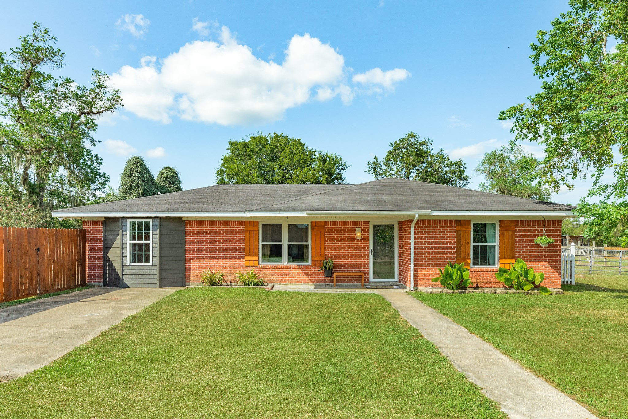 1416 Biggam Road Property Photo 4