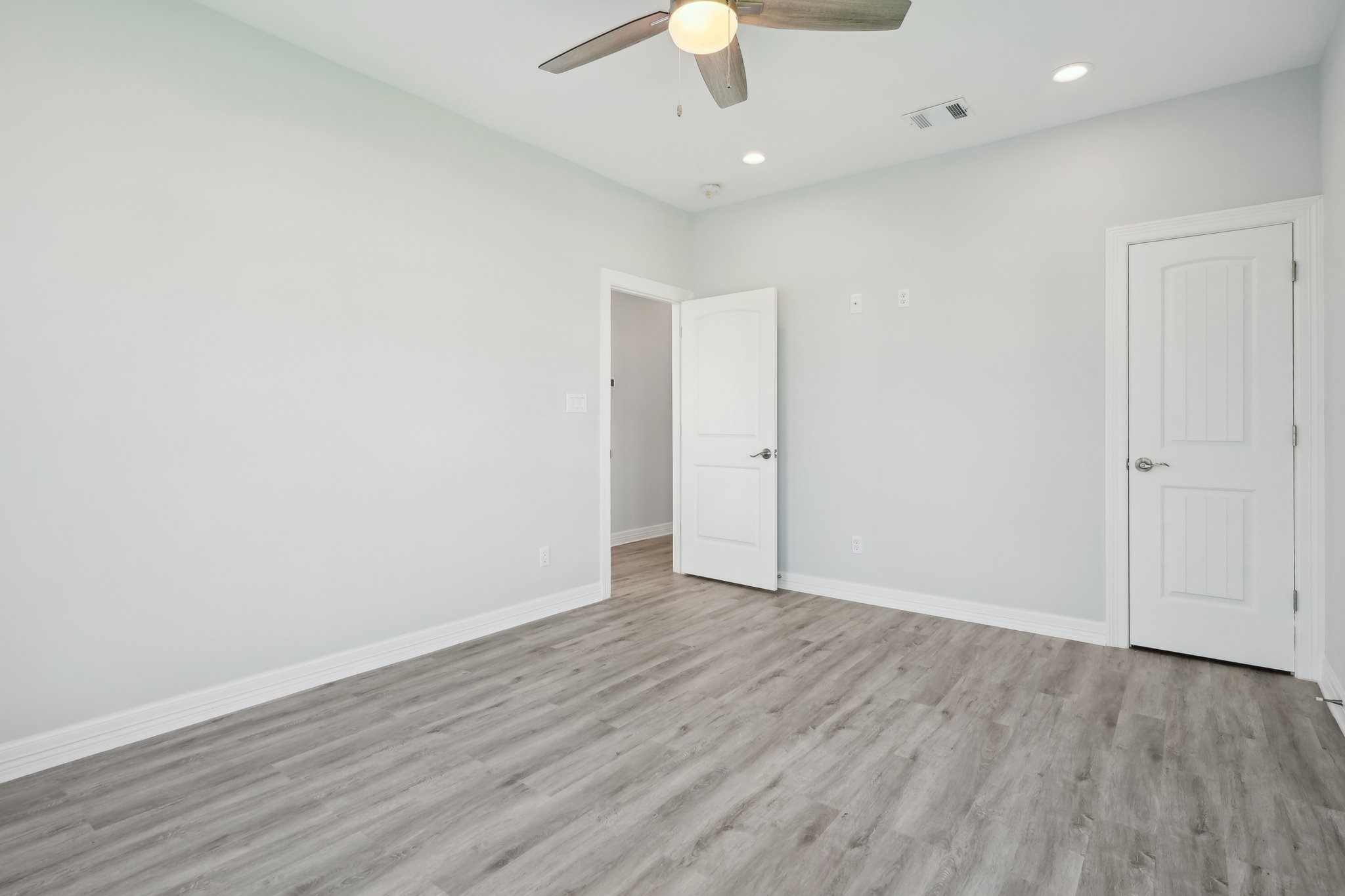 2115 Seahorse Lane Property Photo 19