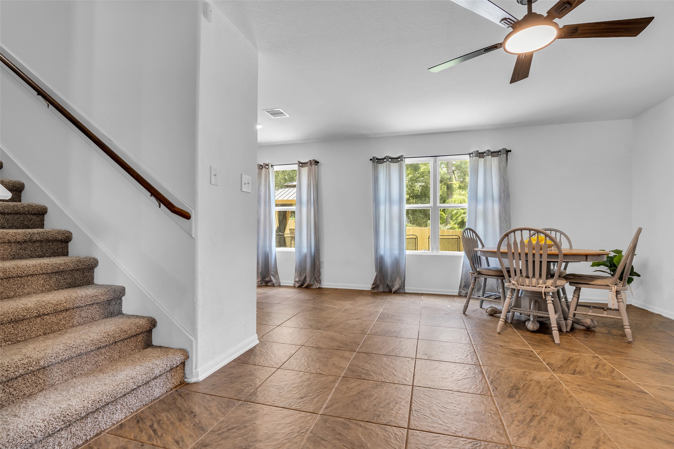 16718 Warbler Drive Property Photo 21