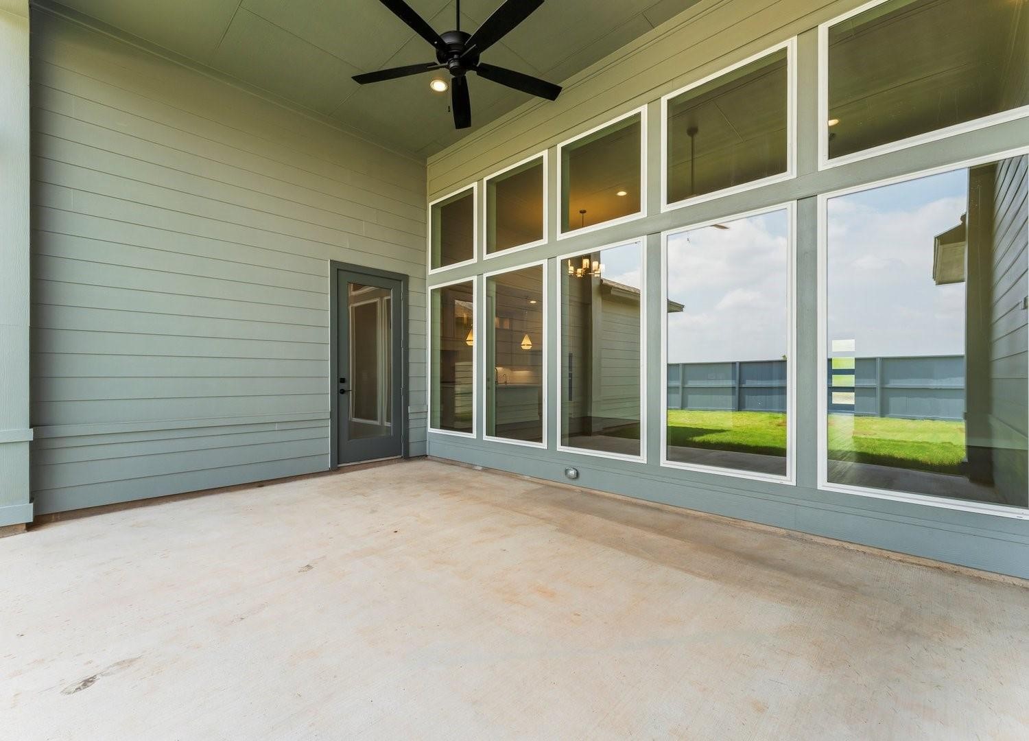 32506 Ebony Jewelwing Court Property Photo 20