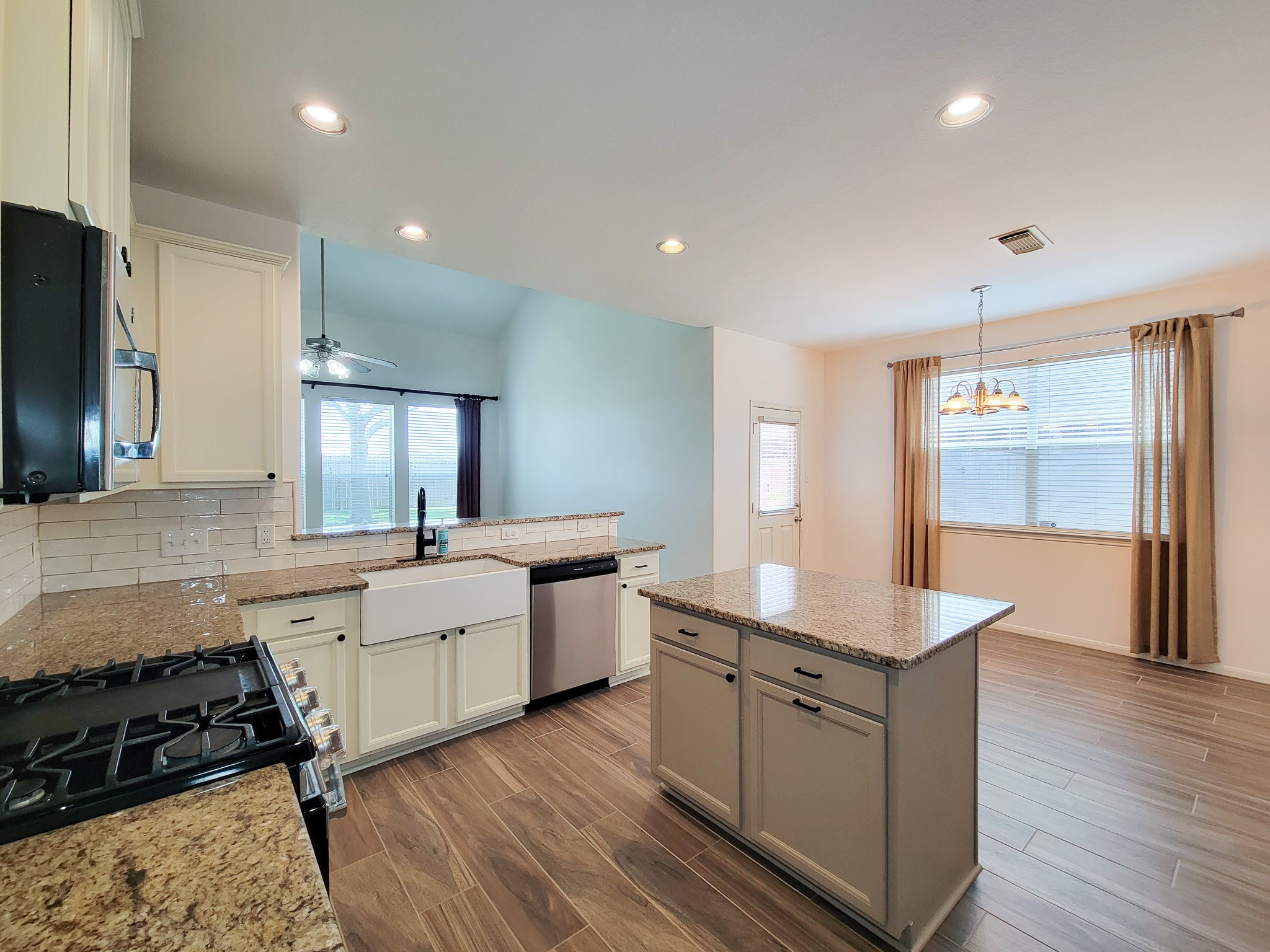 6511 Canyon Mist Lane Property Photo 12
