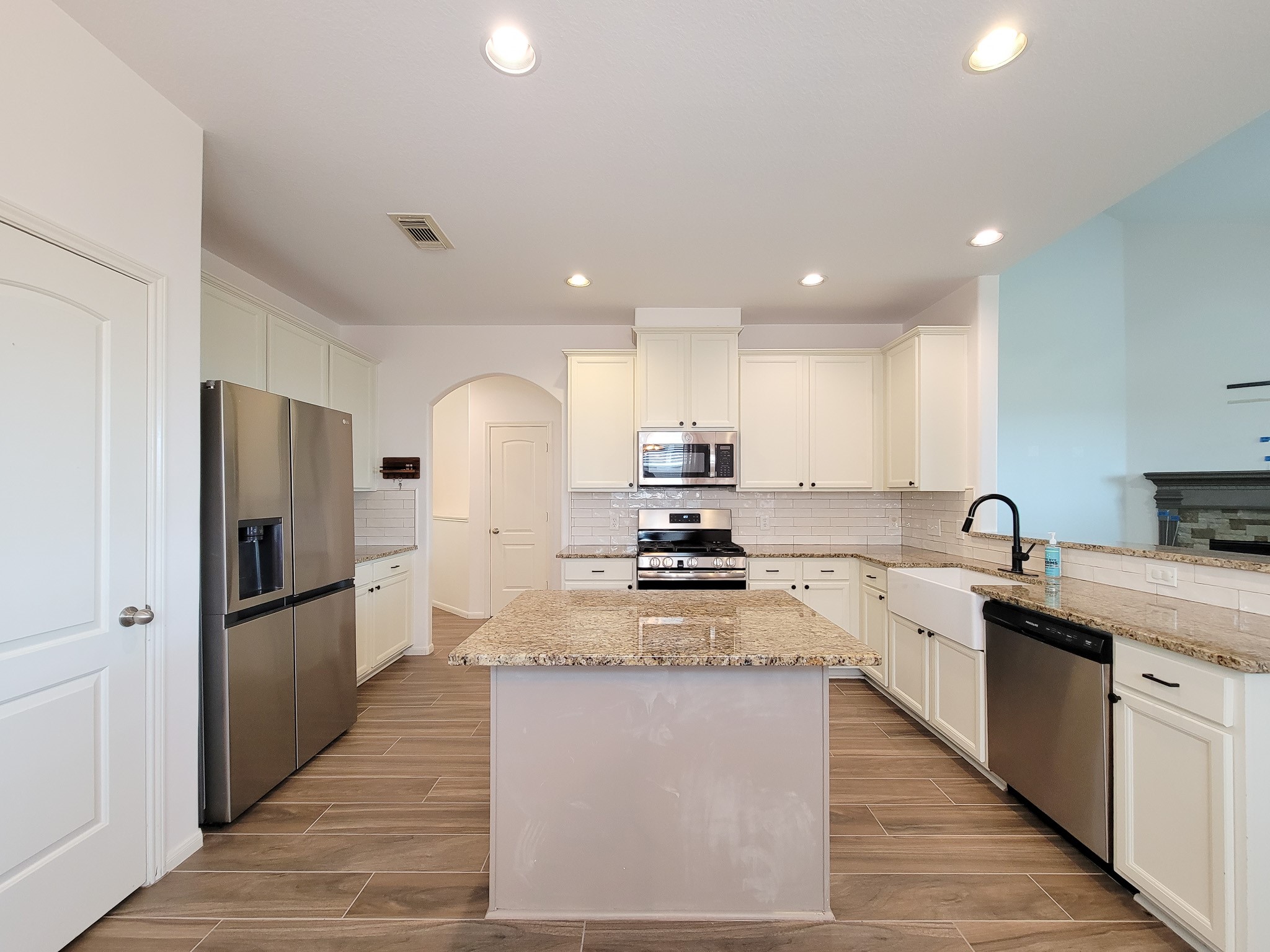 6511 Canyon Mist Lane Property Photo 14
