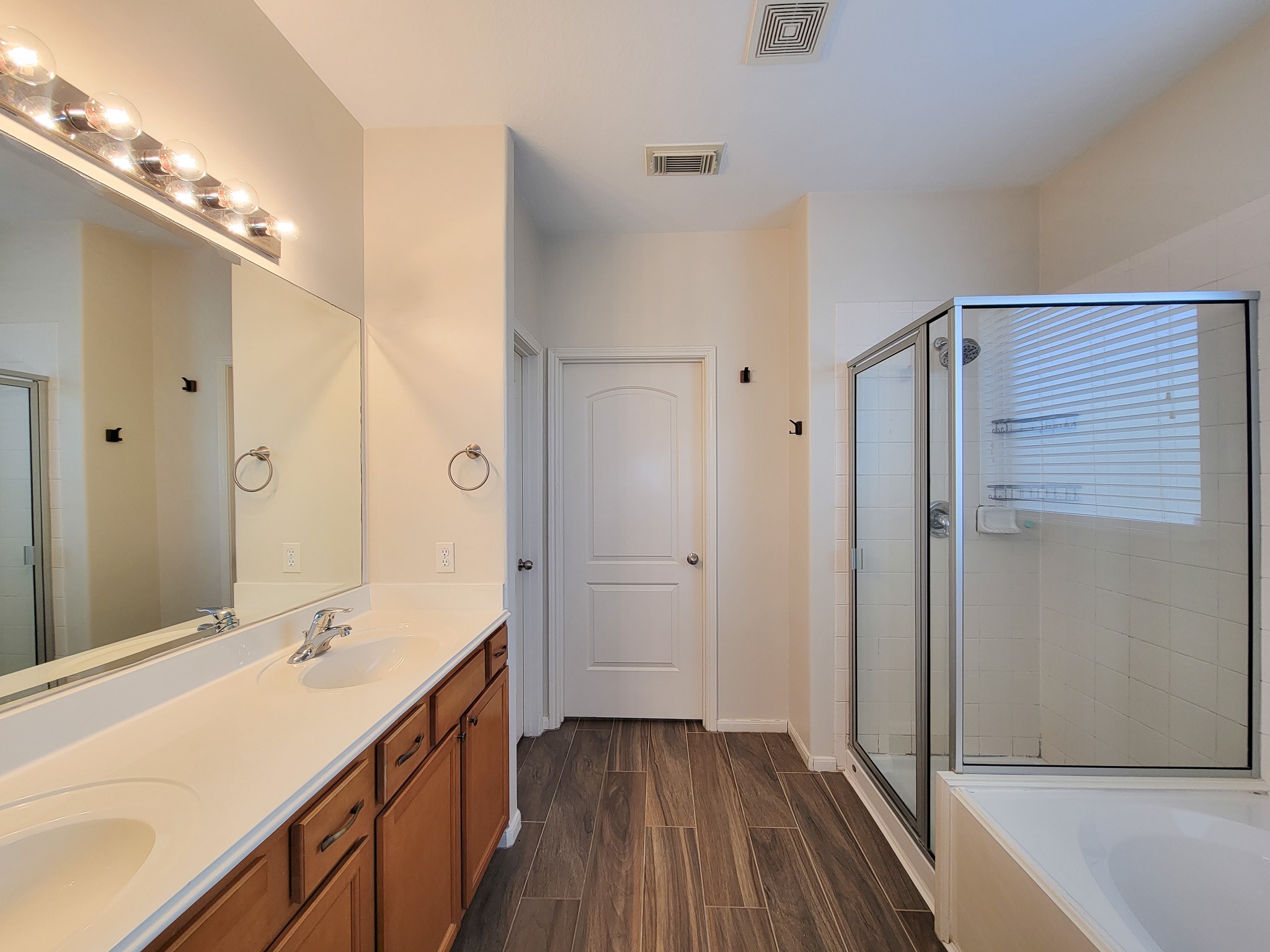 6511 Canyon Mist Lane Property Photo 24