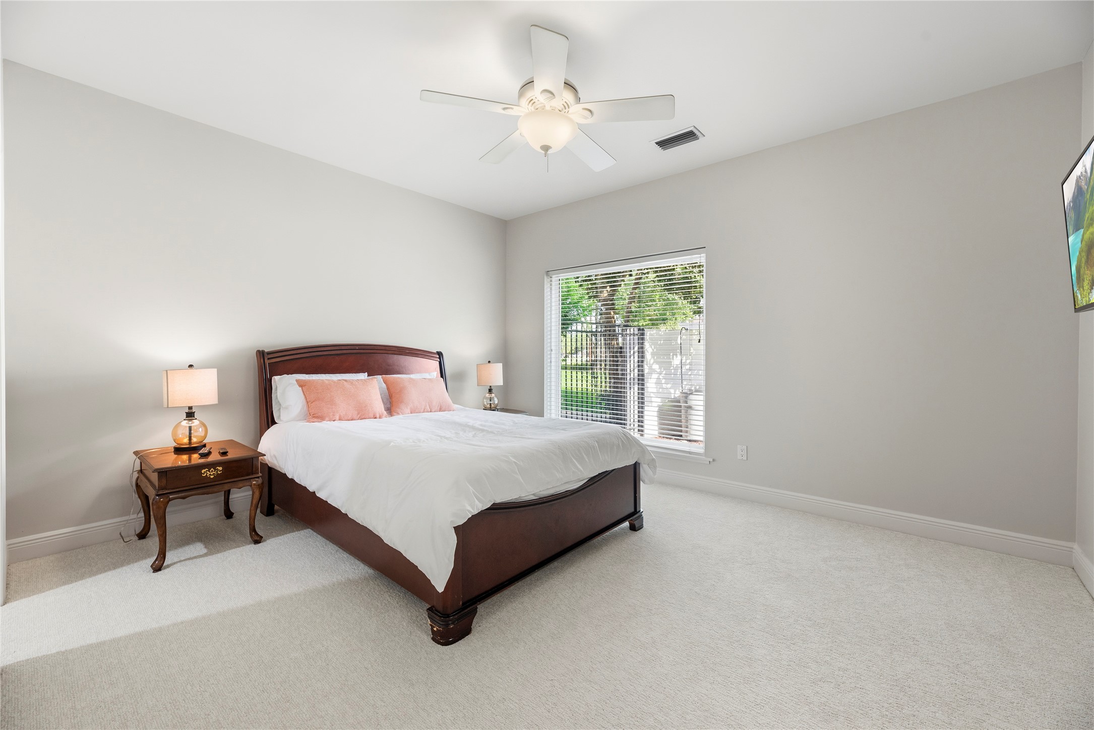 4815 Diamond Springs Drive Property Photo 26